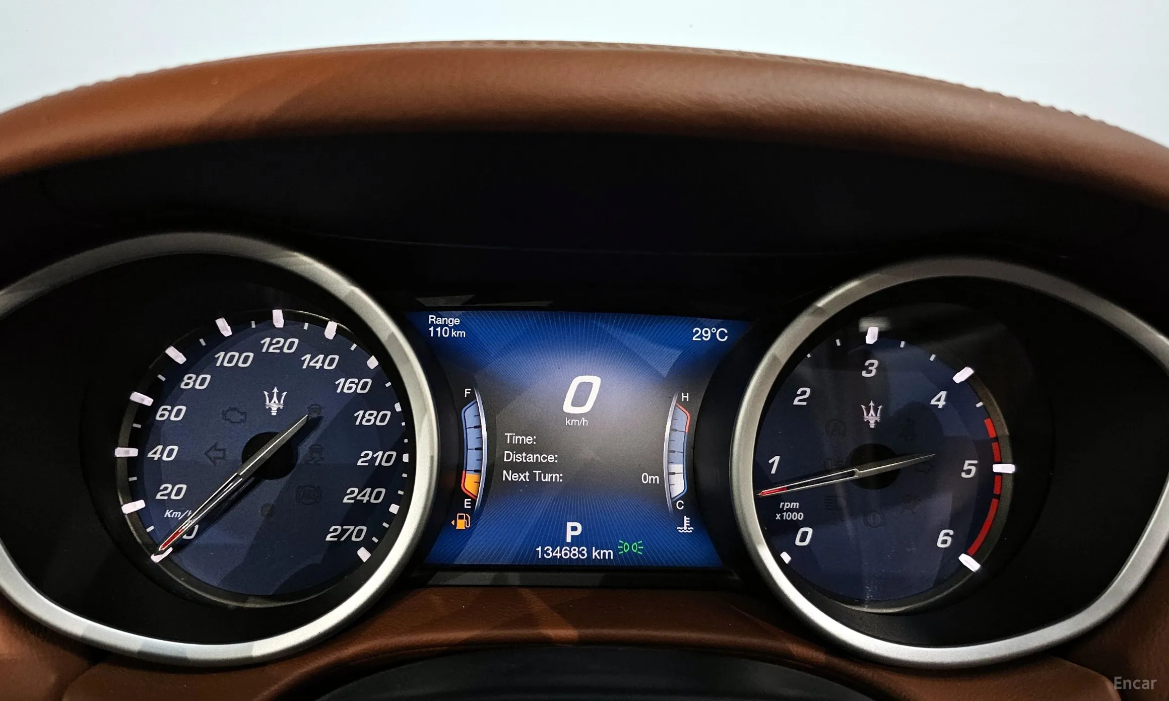 Maserati Ghibli превью 8