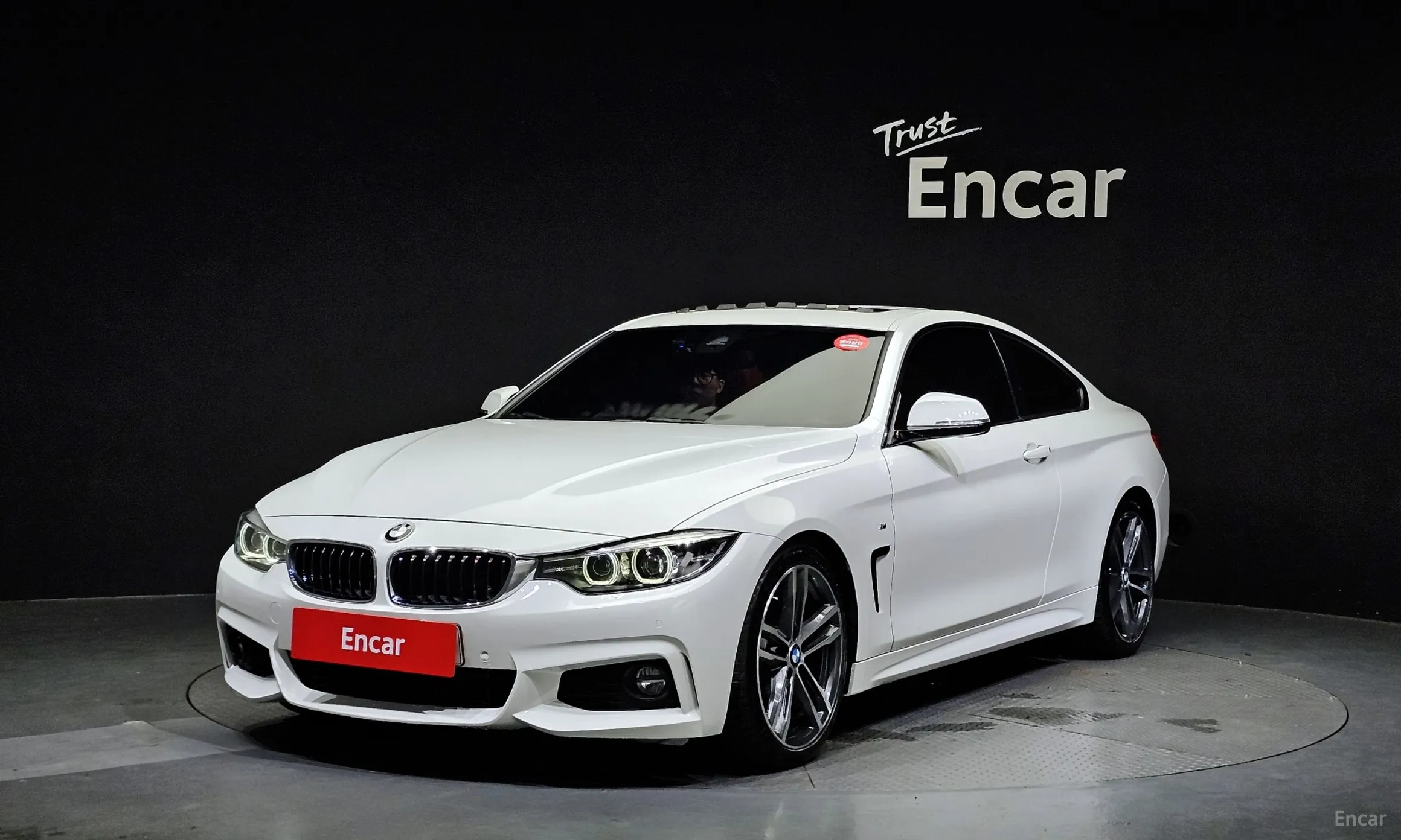 Series 4 (F32)