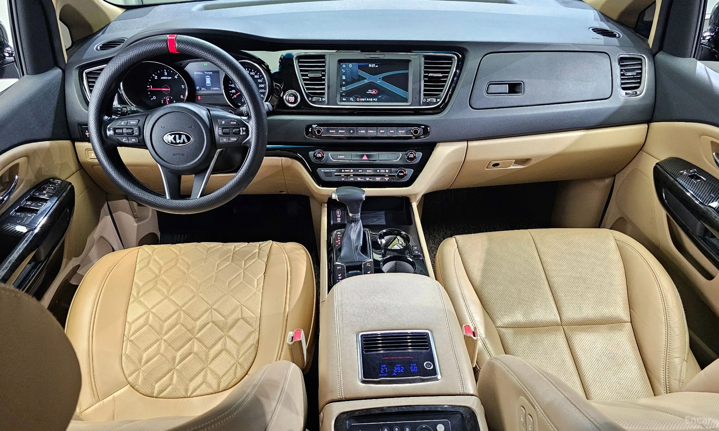 Kia Carnival превью 4