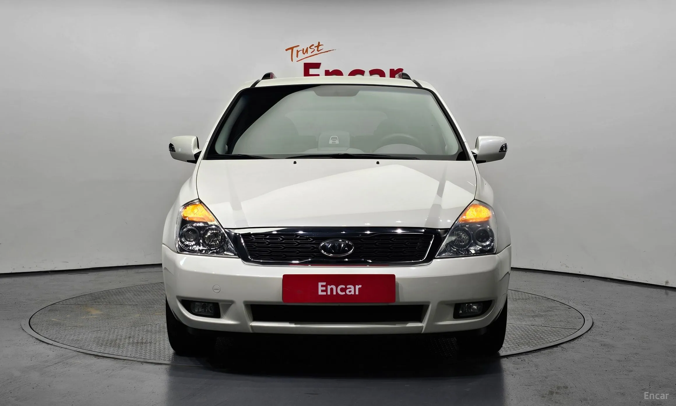 Kia Carnival R превью 2