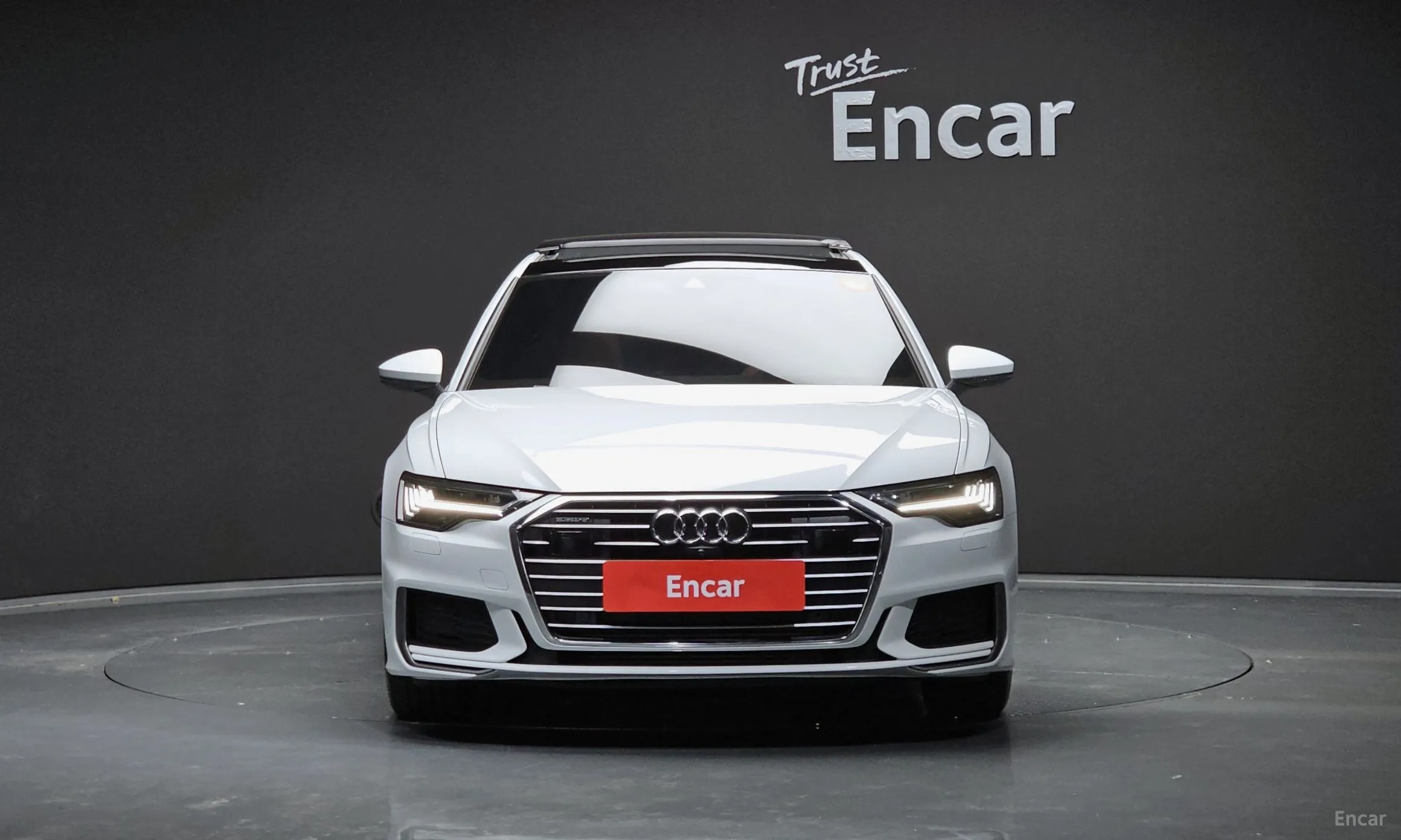 Audi A6 (C8) превью 2