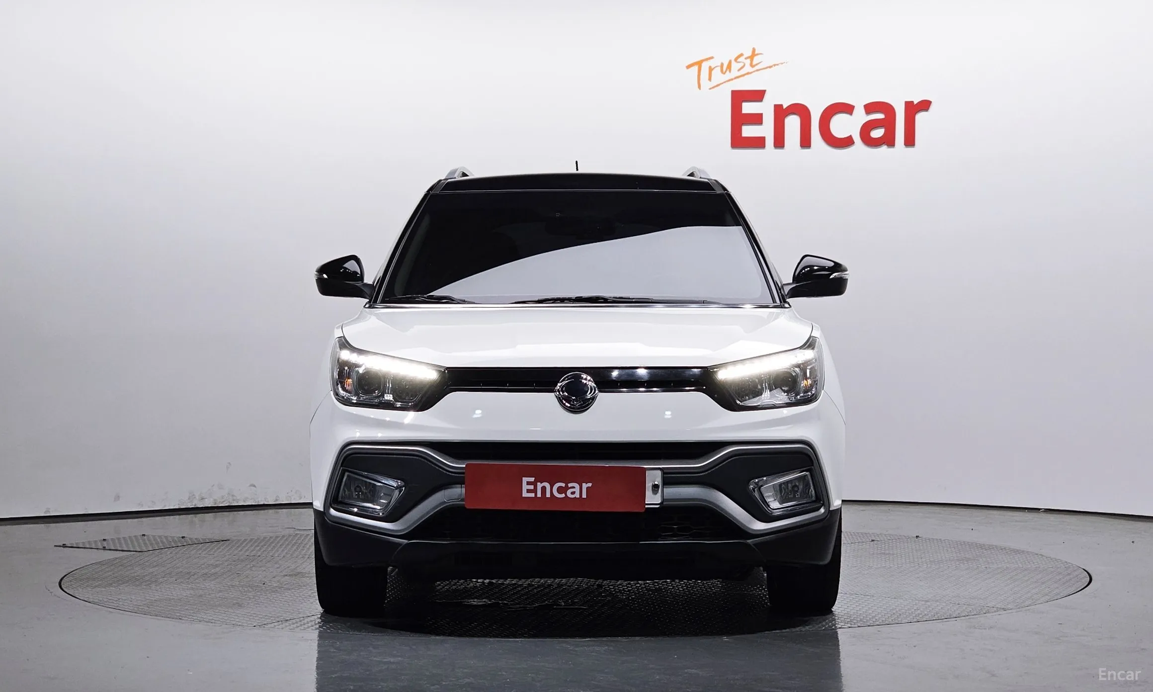 KG Mobility (SsangYong) Tivoli Air превью 2