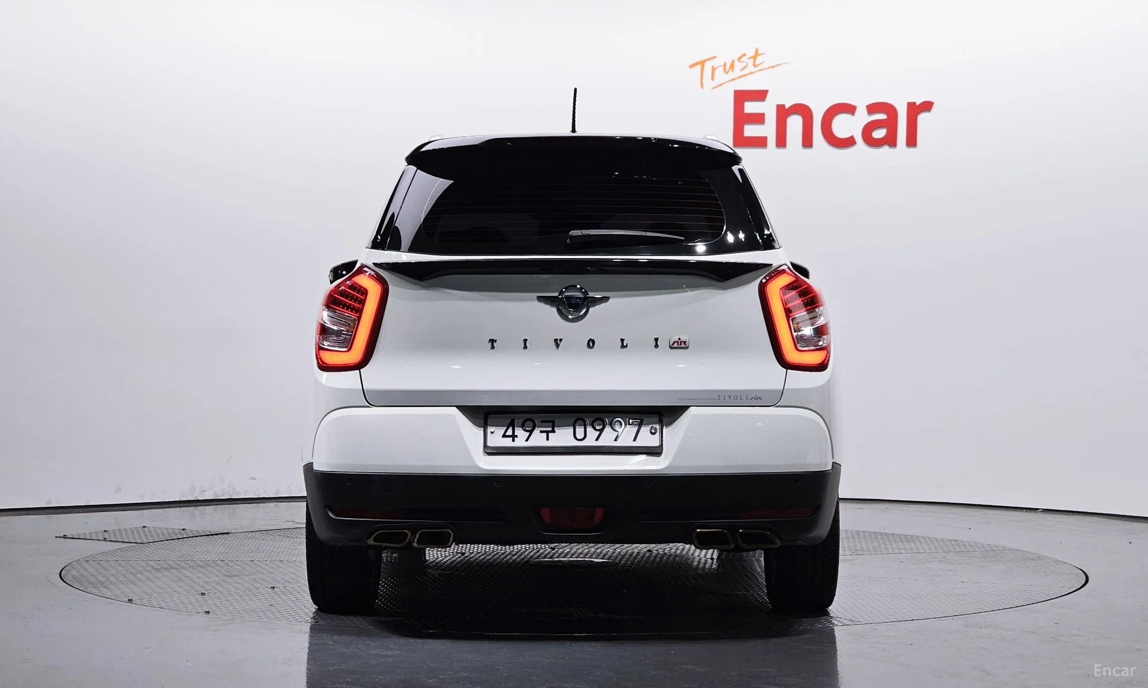 KG Mobility (SsangYong) Tivoli Air превью 3