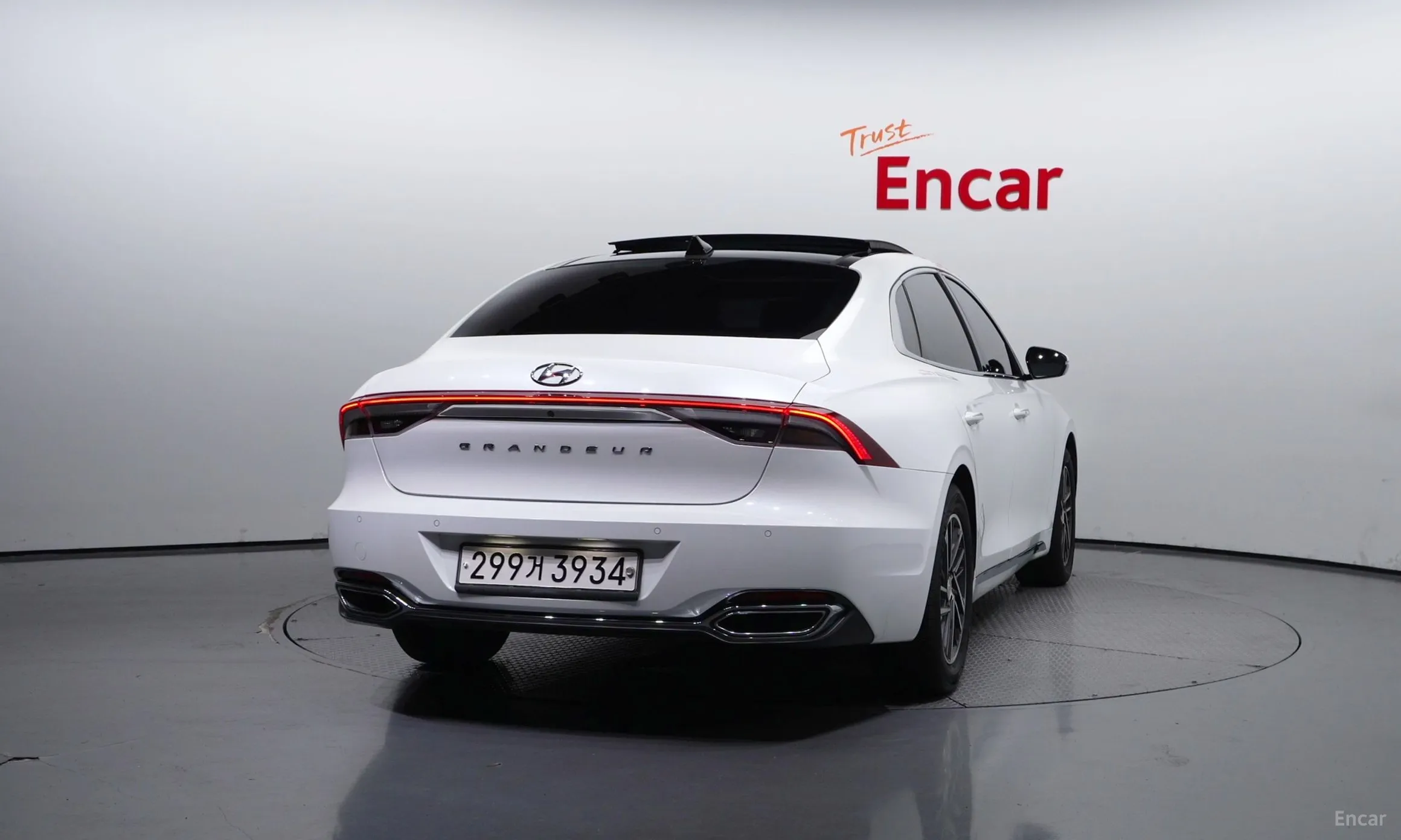 Hyundai Grandeur IG превью 3