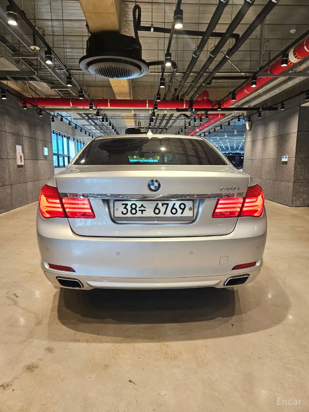 BMW 7 Series (F01) превью 3