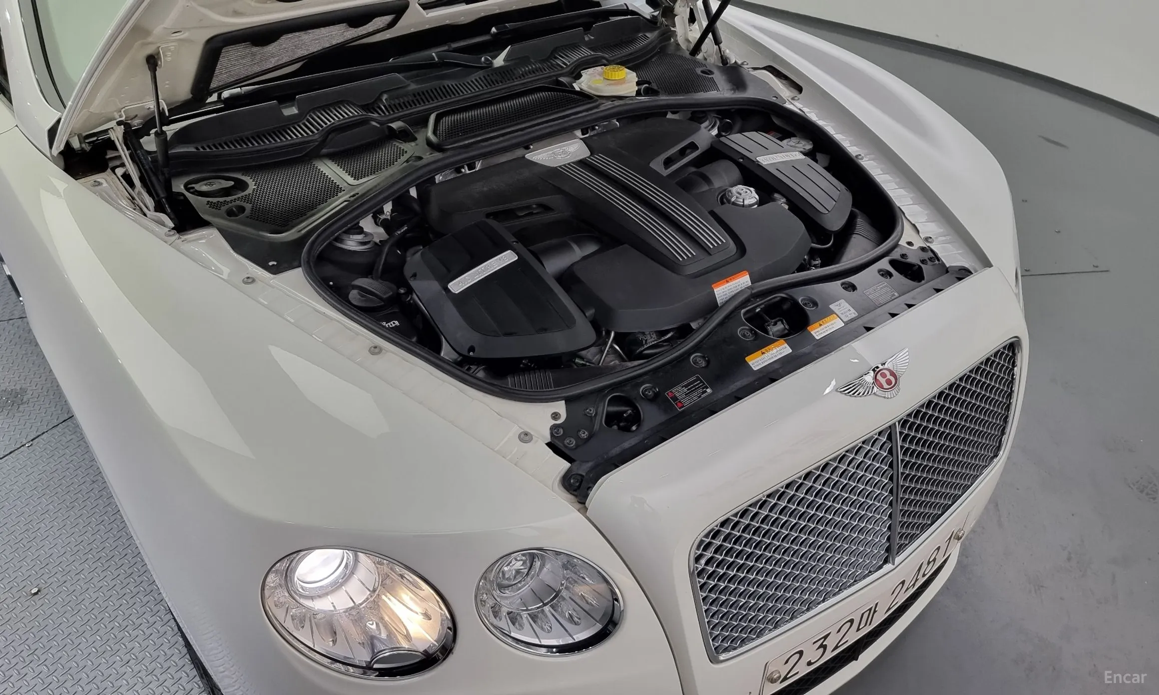 Bentley Flying Spur 2nd Generation превью 6