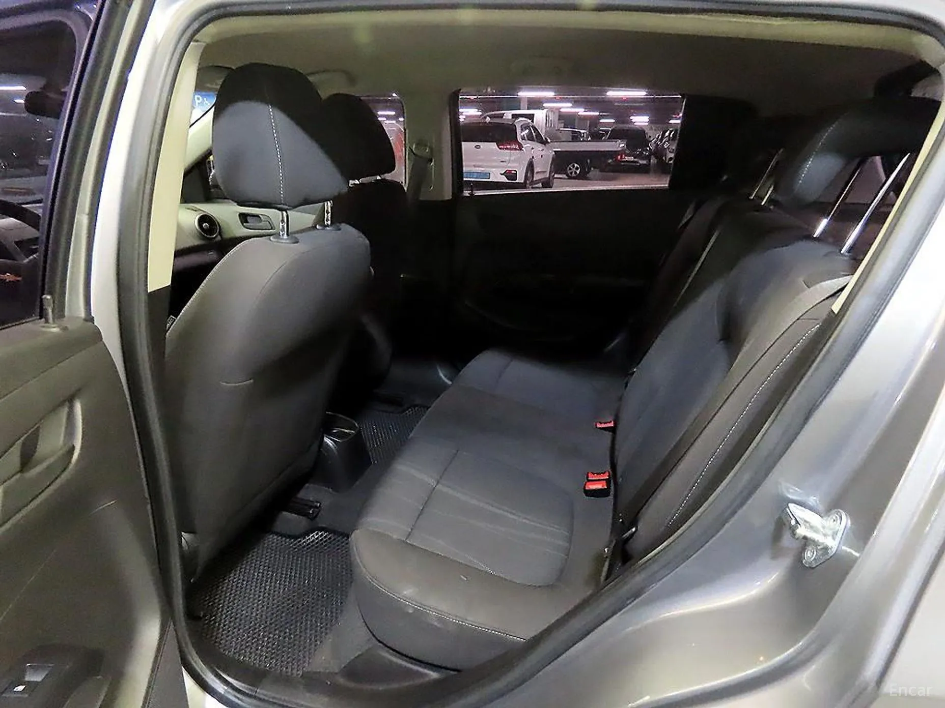 Chevrolet (GM Daewoo) Aveo Hatchback превью 4
