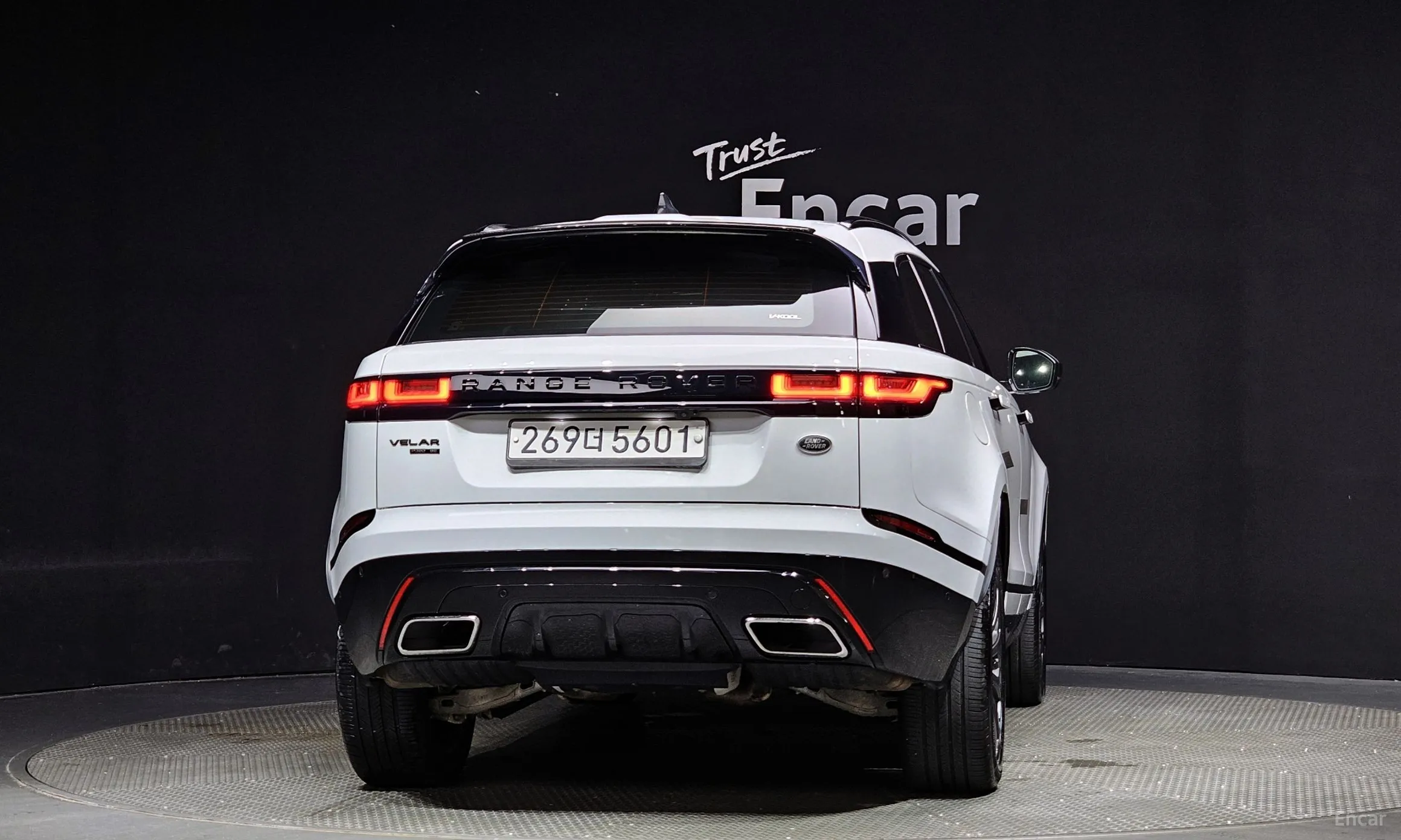 Land Rover Range Rover Bella превью 3
