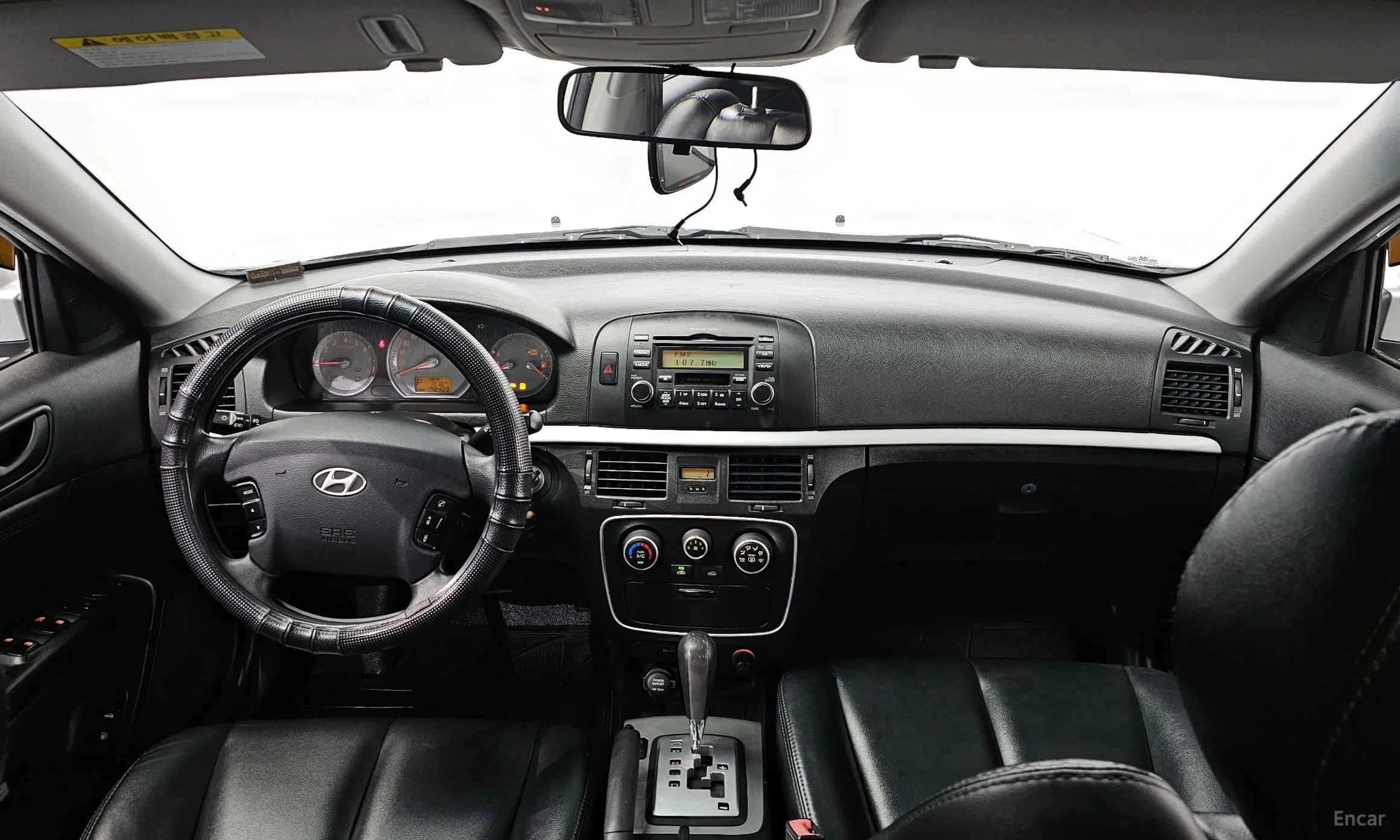 Hyundai NF Sonata превью 4