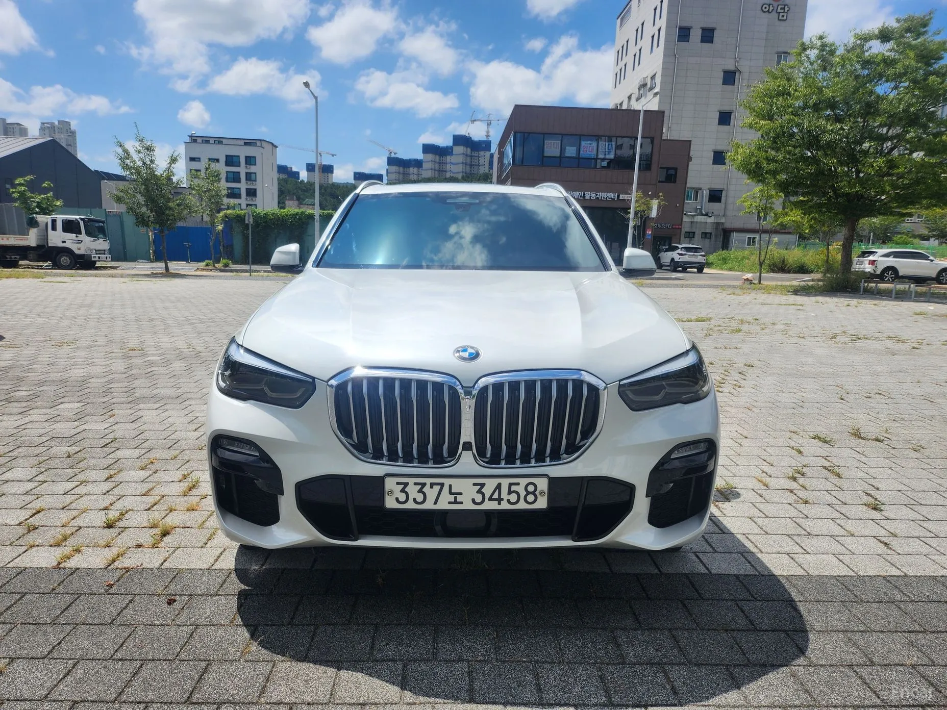 BMW X5 (G05) превью 2