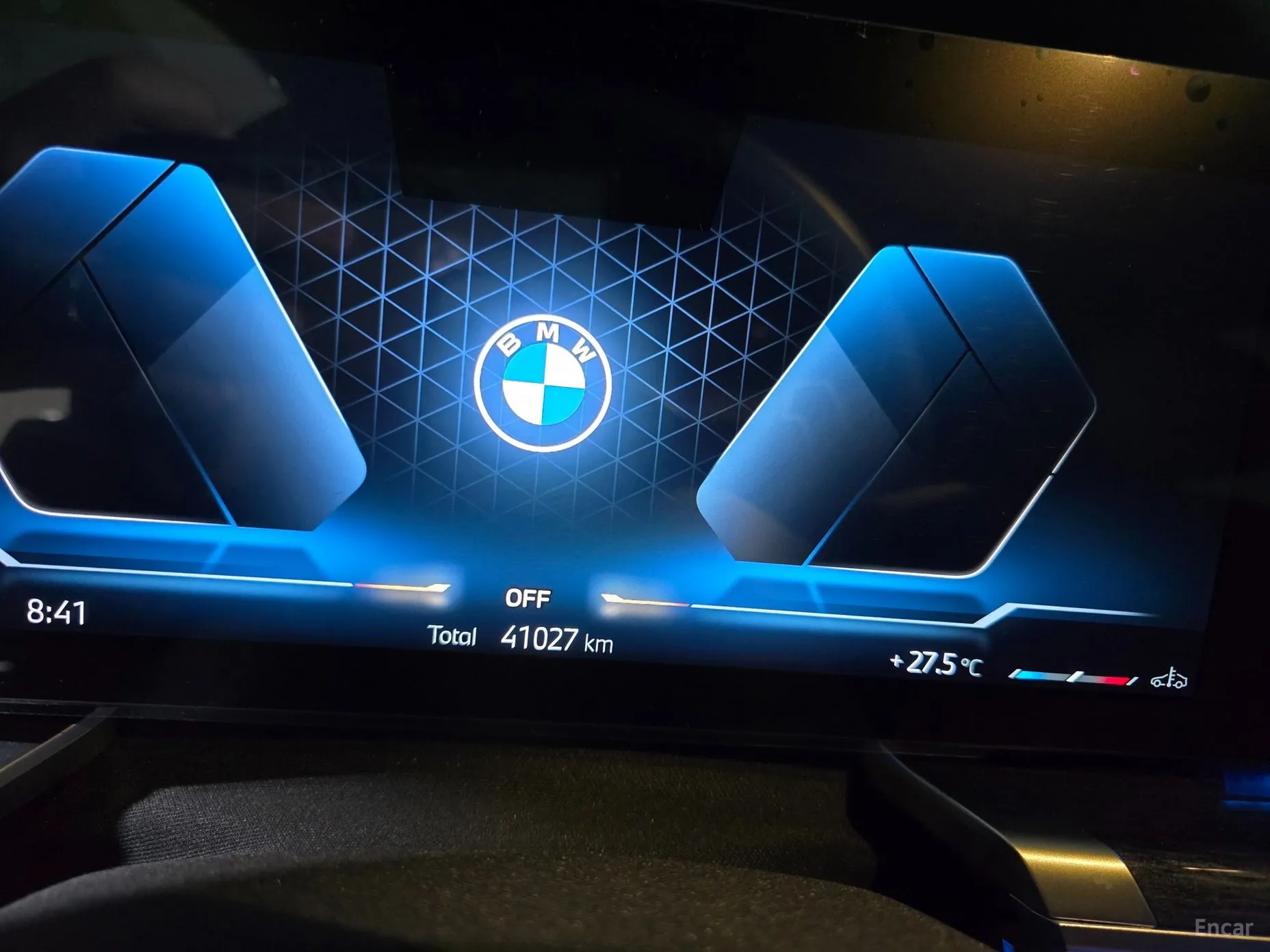 BMW 7 Series (G70) превью 8