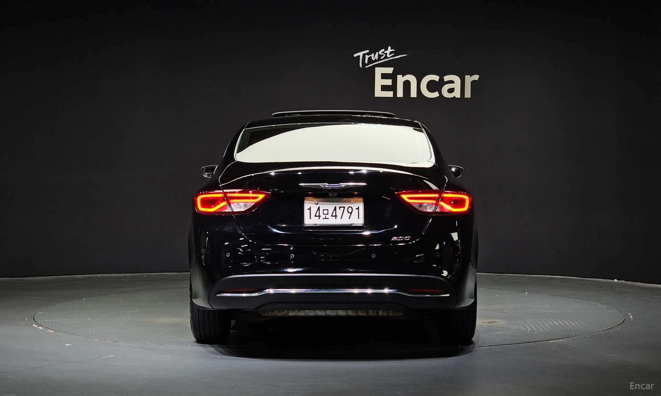 Chrysler 200 Second generation превью 4