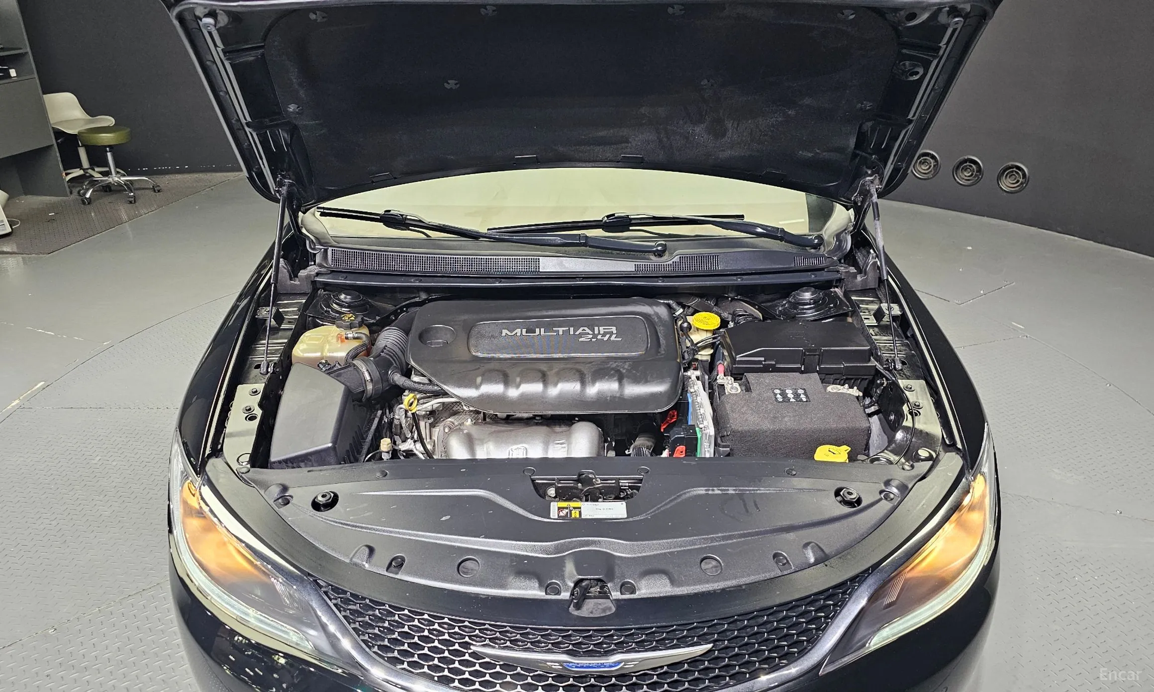 Chrysler 200 Second generation превью 6
