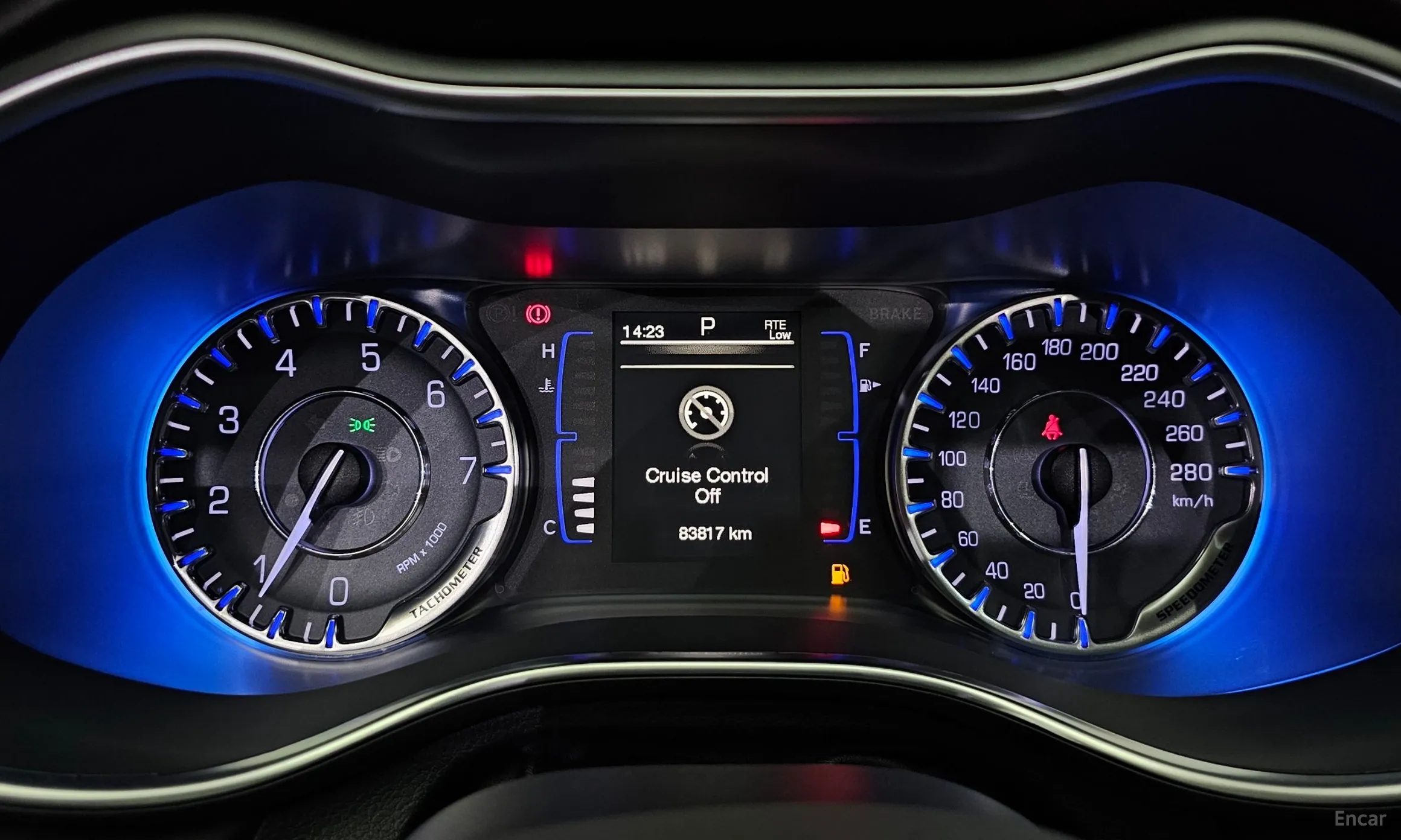 Chrysler 200 Second generation превью 8