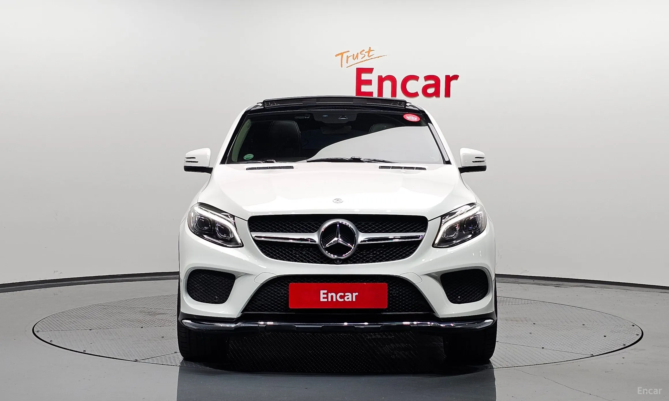 Mercedes Benz GLE-Class W166