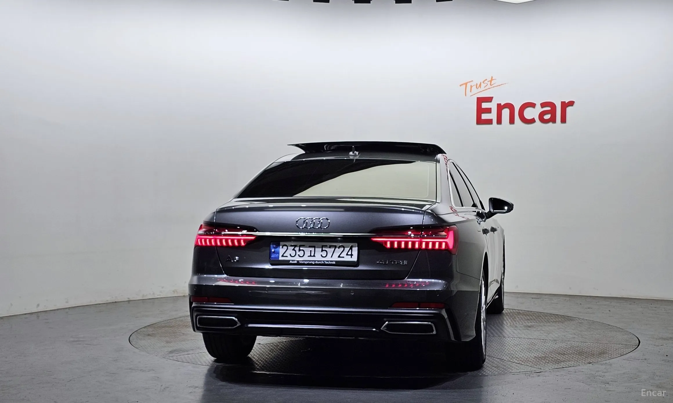 Audi A6 (C8) превью 3