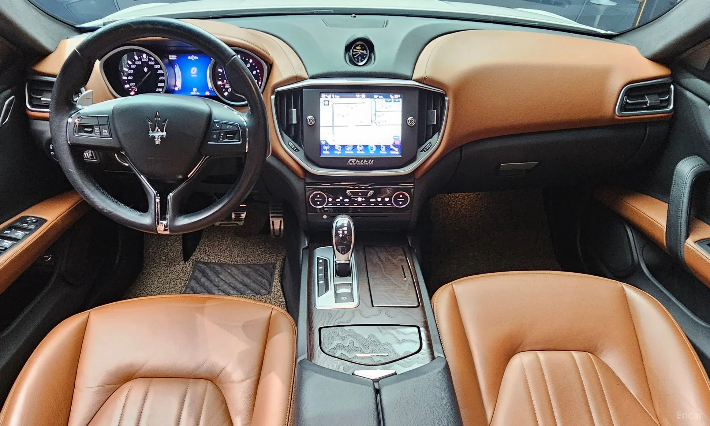 Maserati Ghibli превью 7