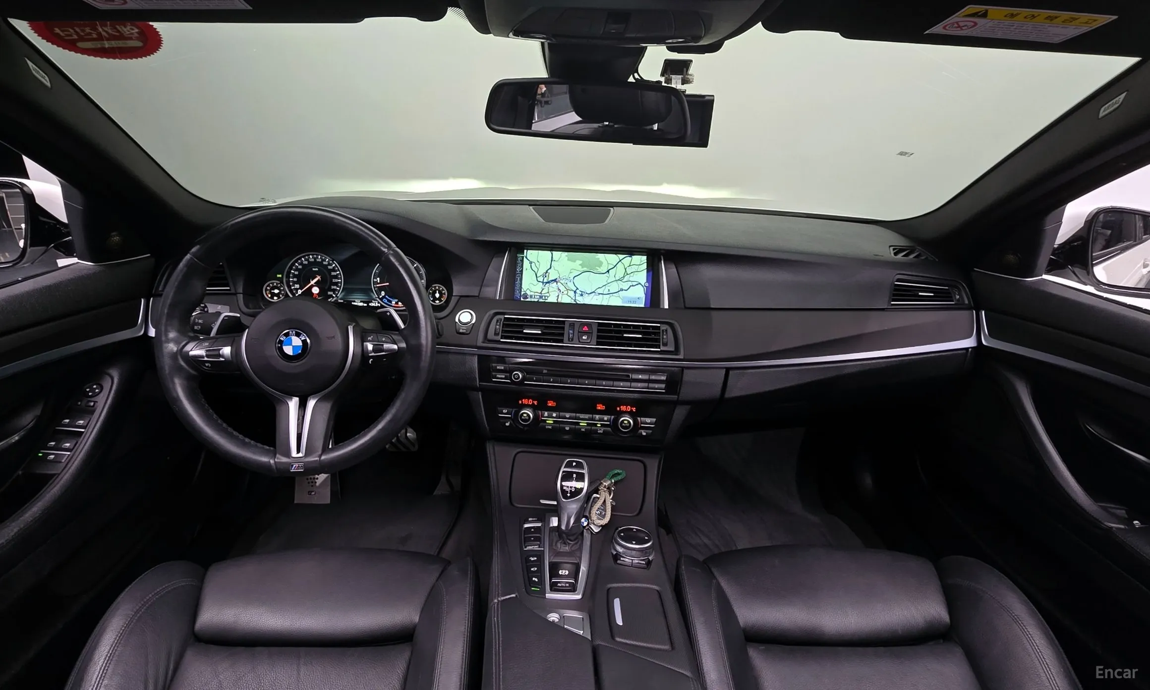 BMW 5 Series (F10) превью 4