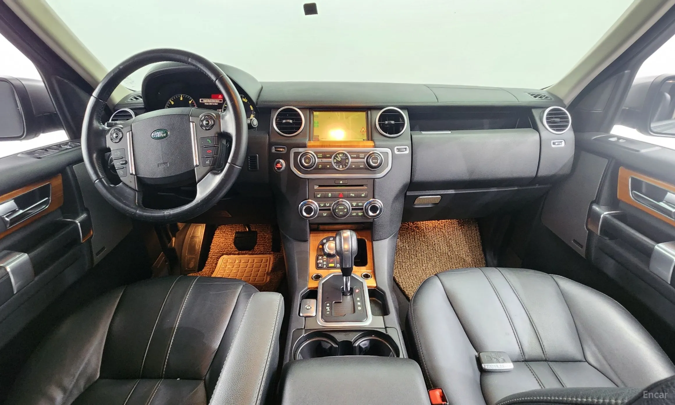 Land Rover Discovery 4 превью 4