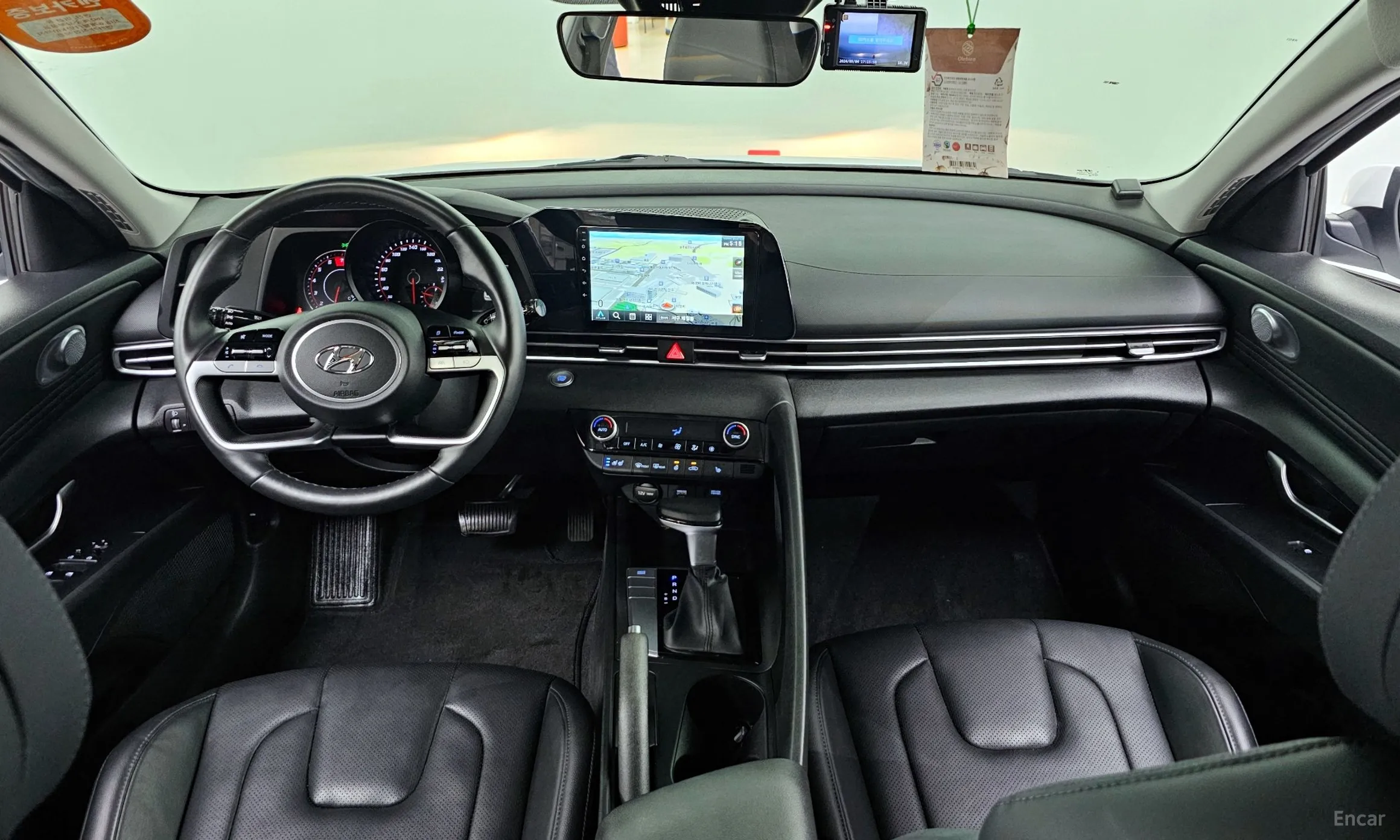 Hyundai Avante (CN7) превью 4