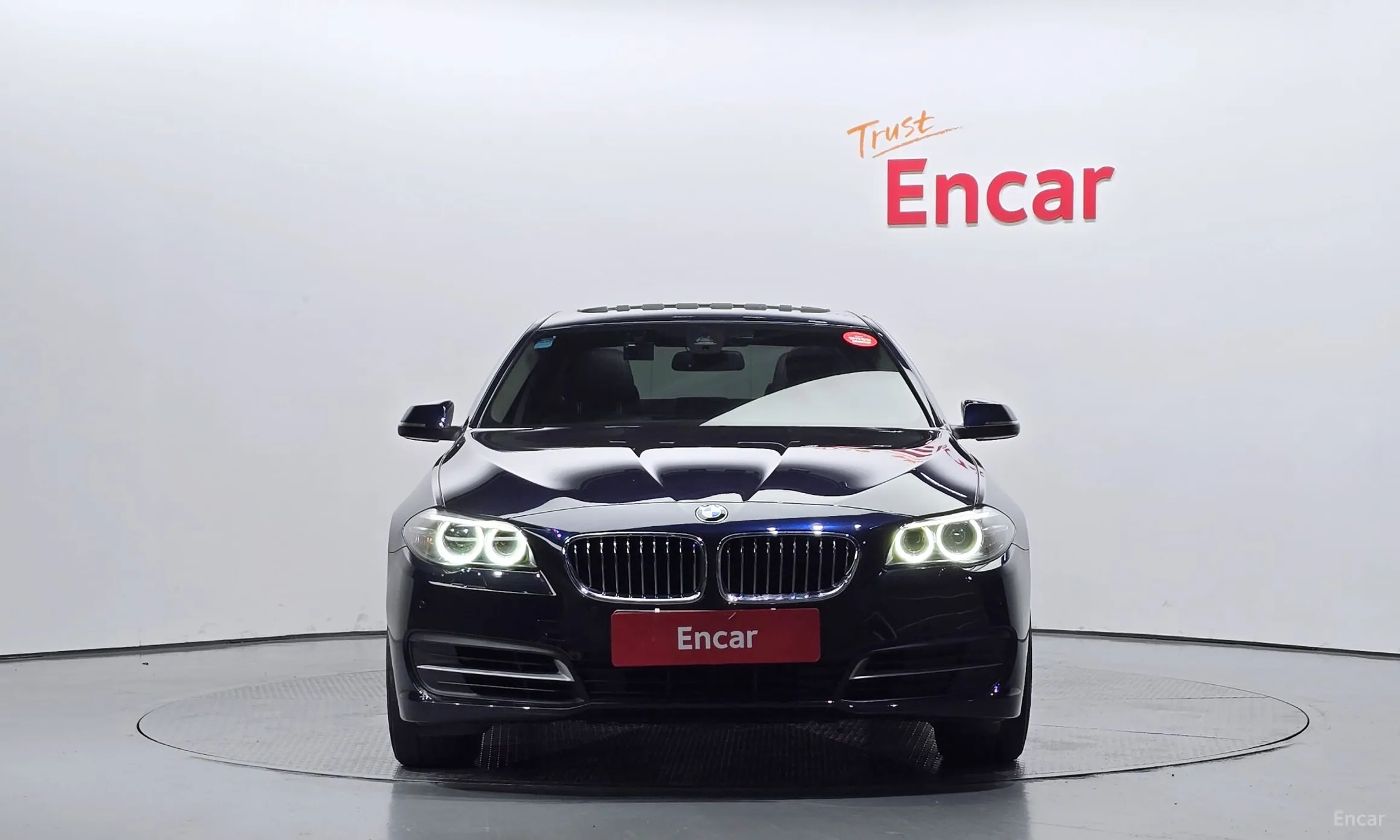 BMW 5 Series (F10) превью 2