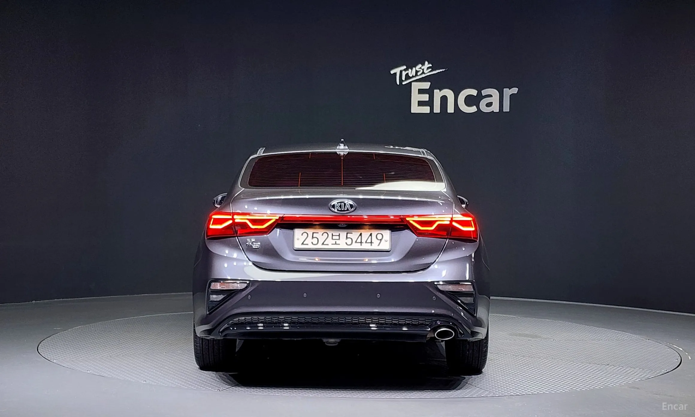 Kia K3 превью 3