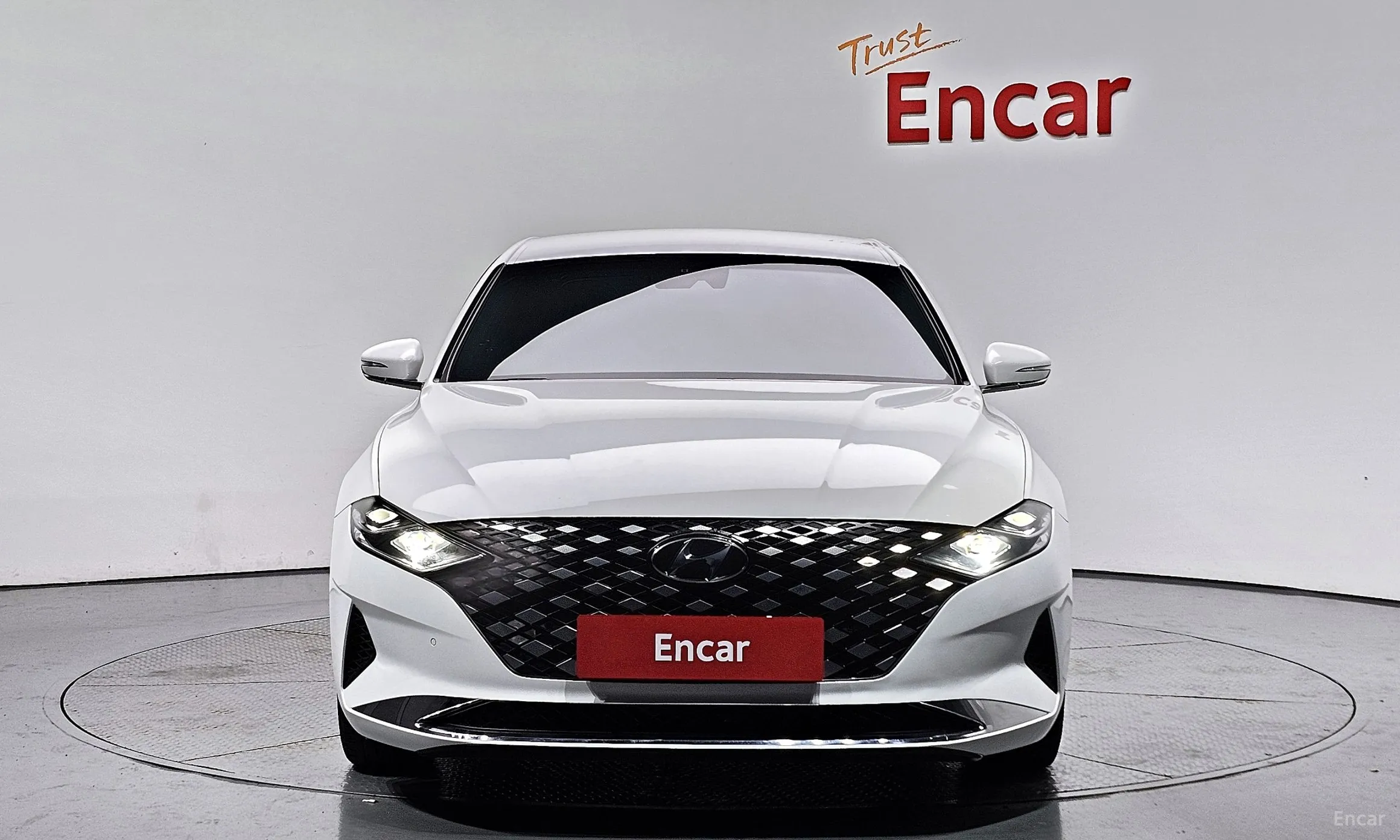 Hyundai Grandeur IG превью 2