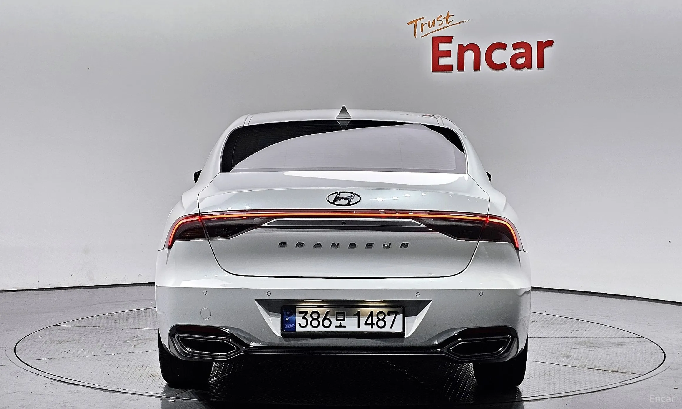 Hyundai Grandeur IG превью 3