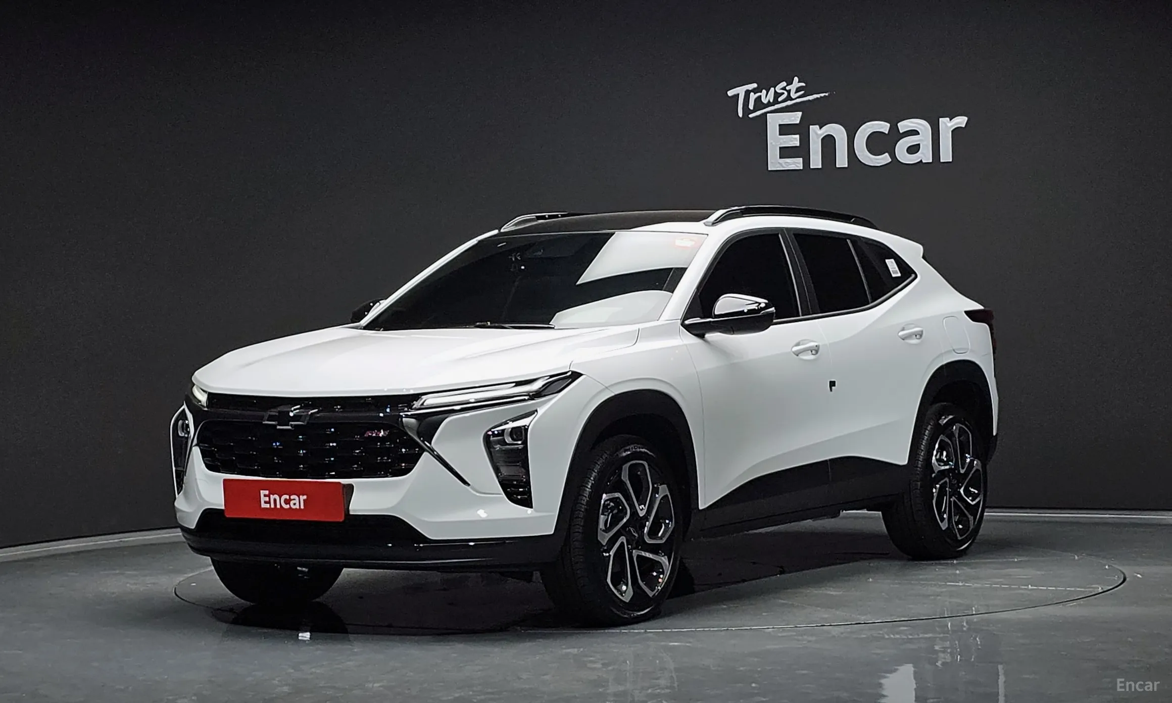 Trax Crossover
