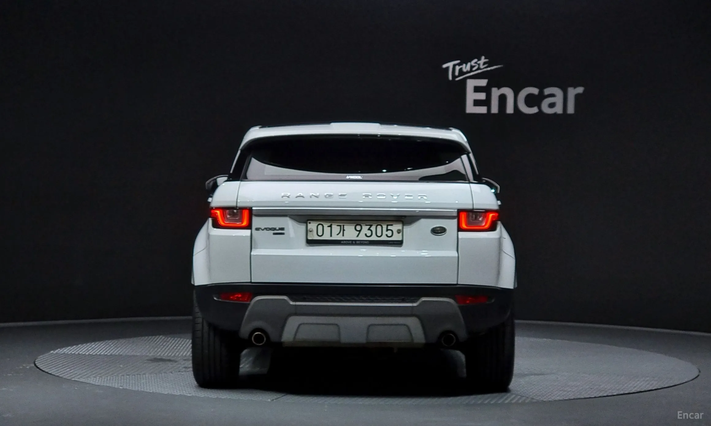 Land Rover Range Rover Evoque превью 3
