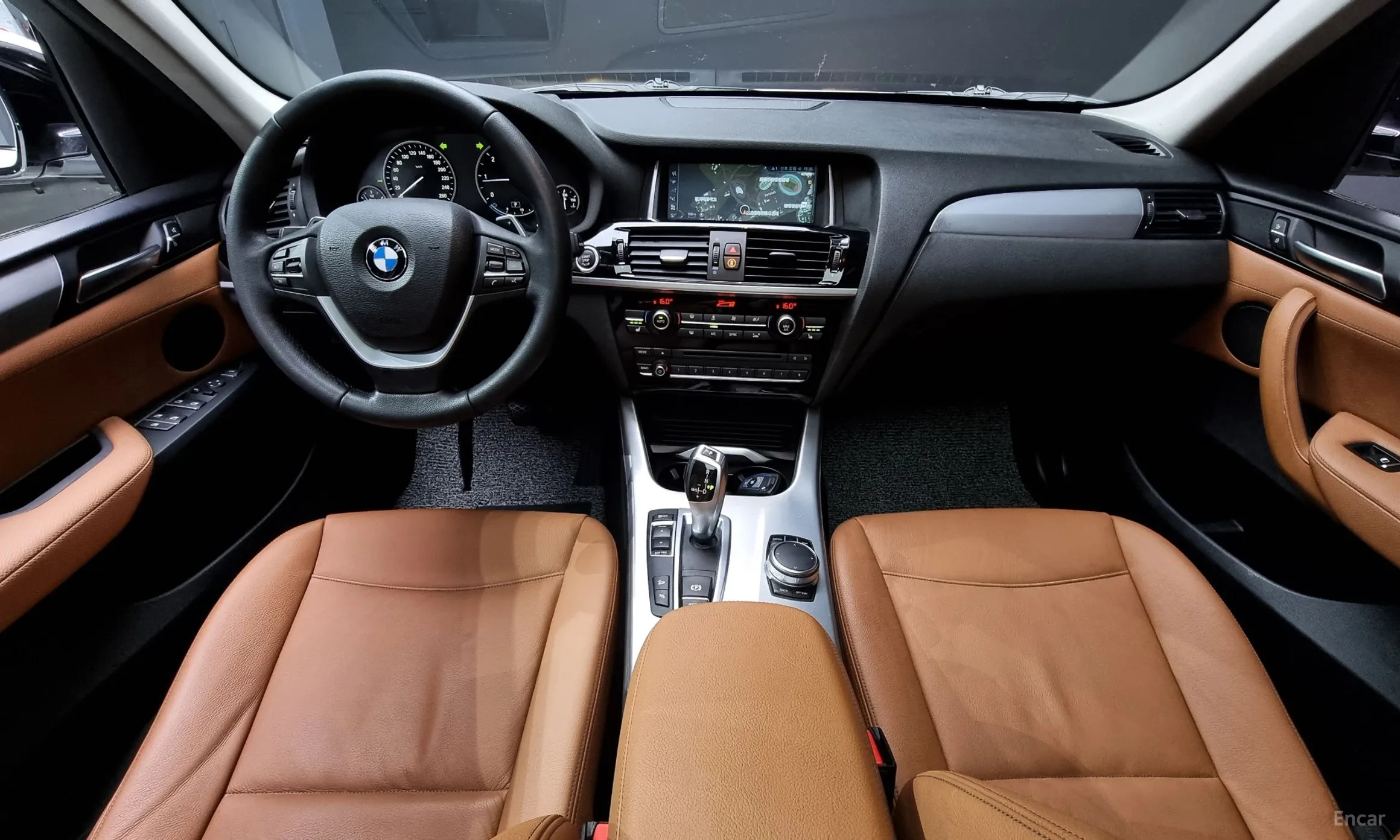 BMW X3 (F25) превью 4