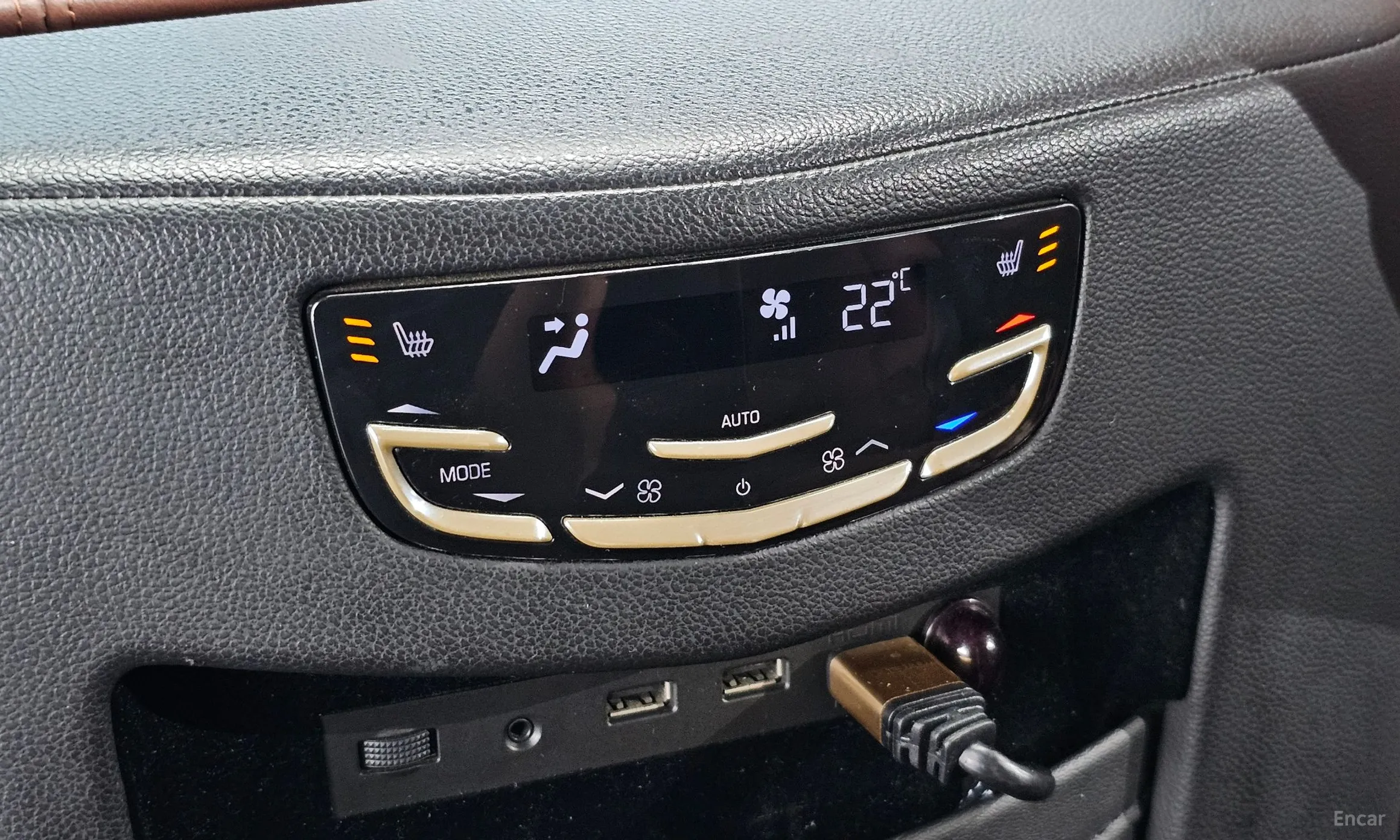 Cadillac Escalade превью 17