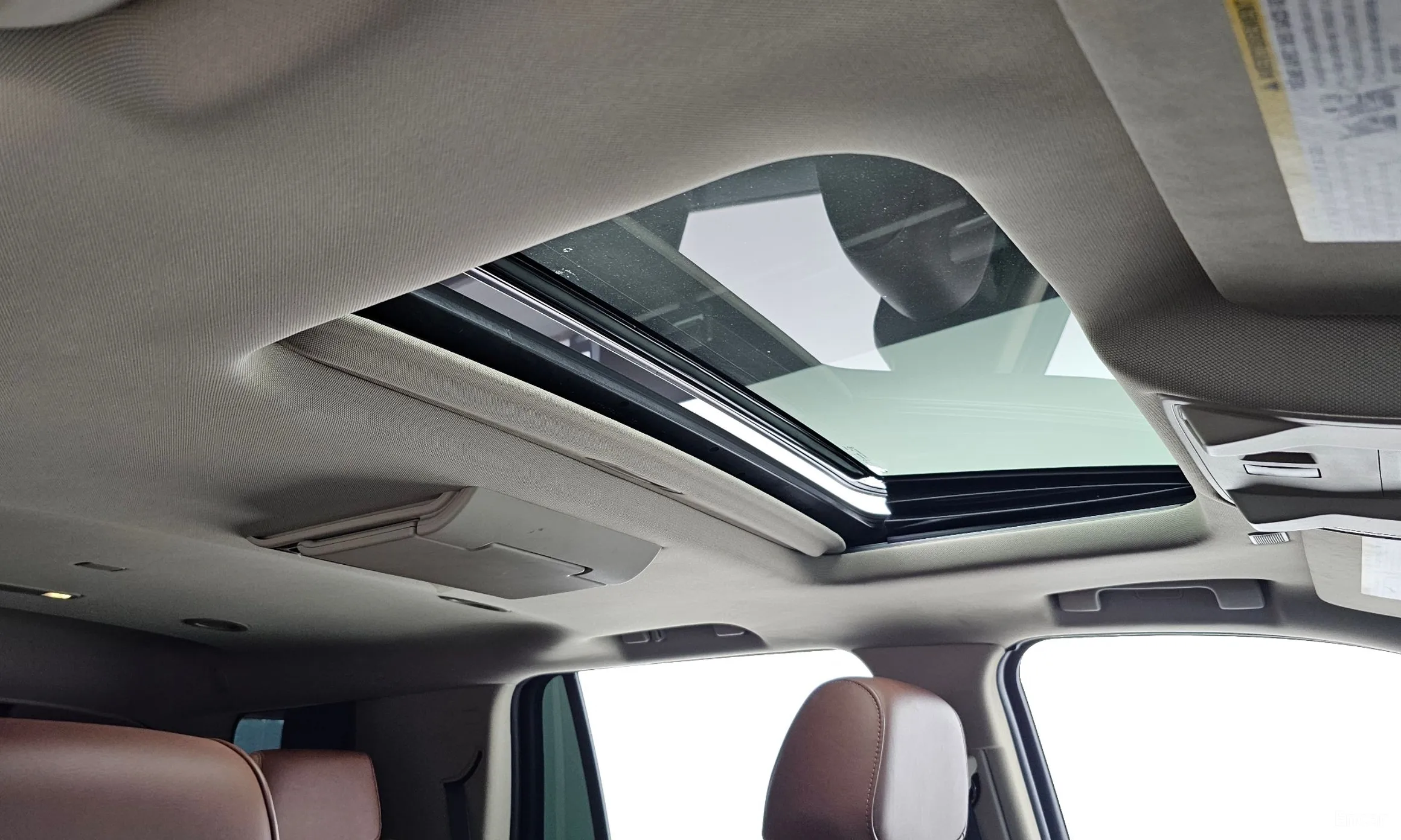 Cadillac Escalade превью 19