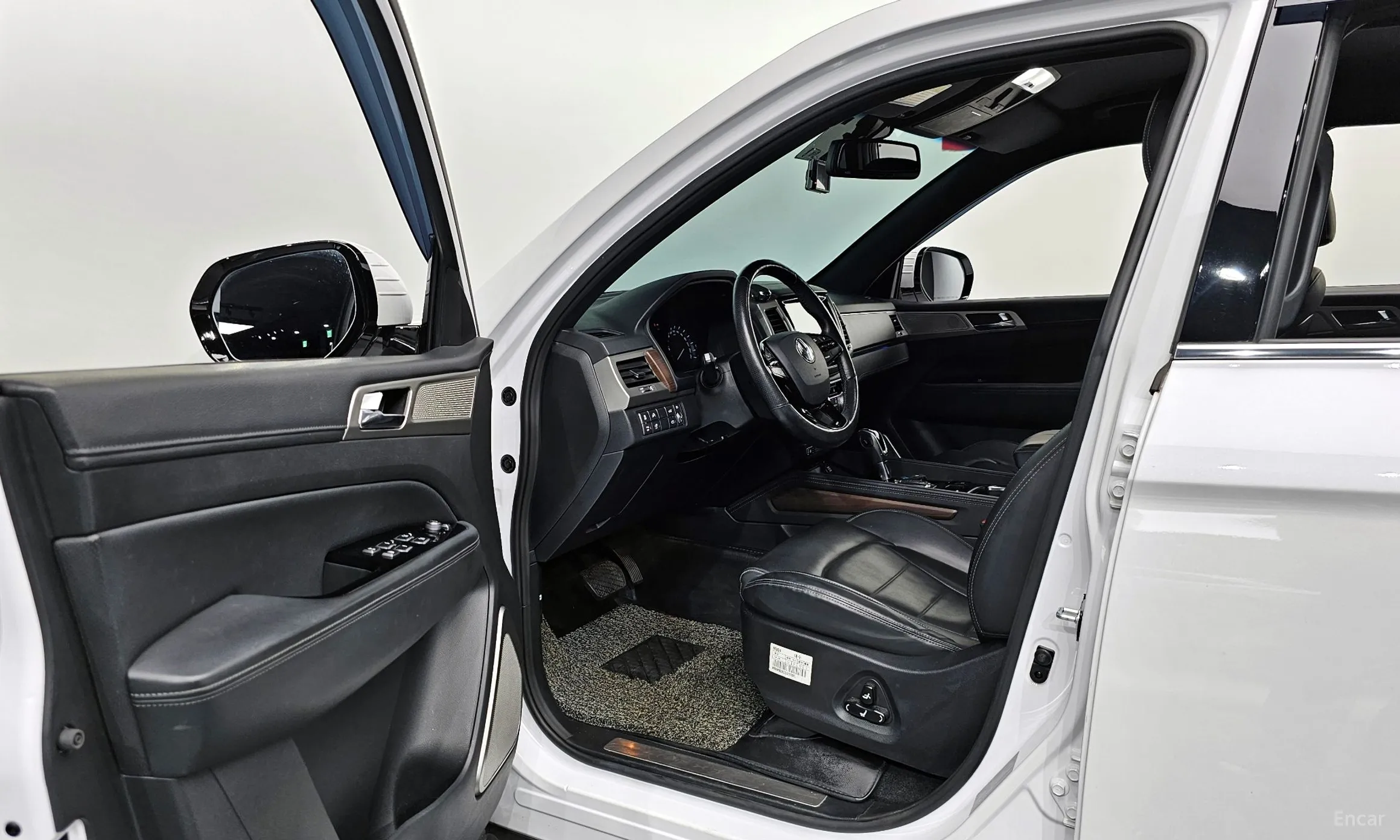 KG Mobility (SsangYong) G4 Rexton превью 10
