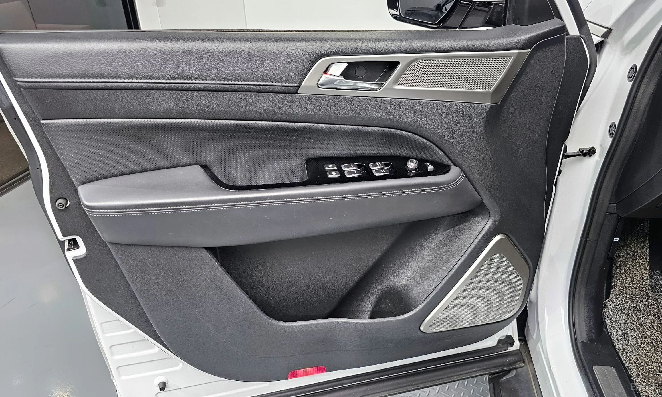KG Mobility (SsangYong) G4 Rexton превью 19