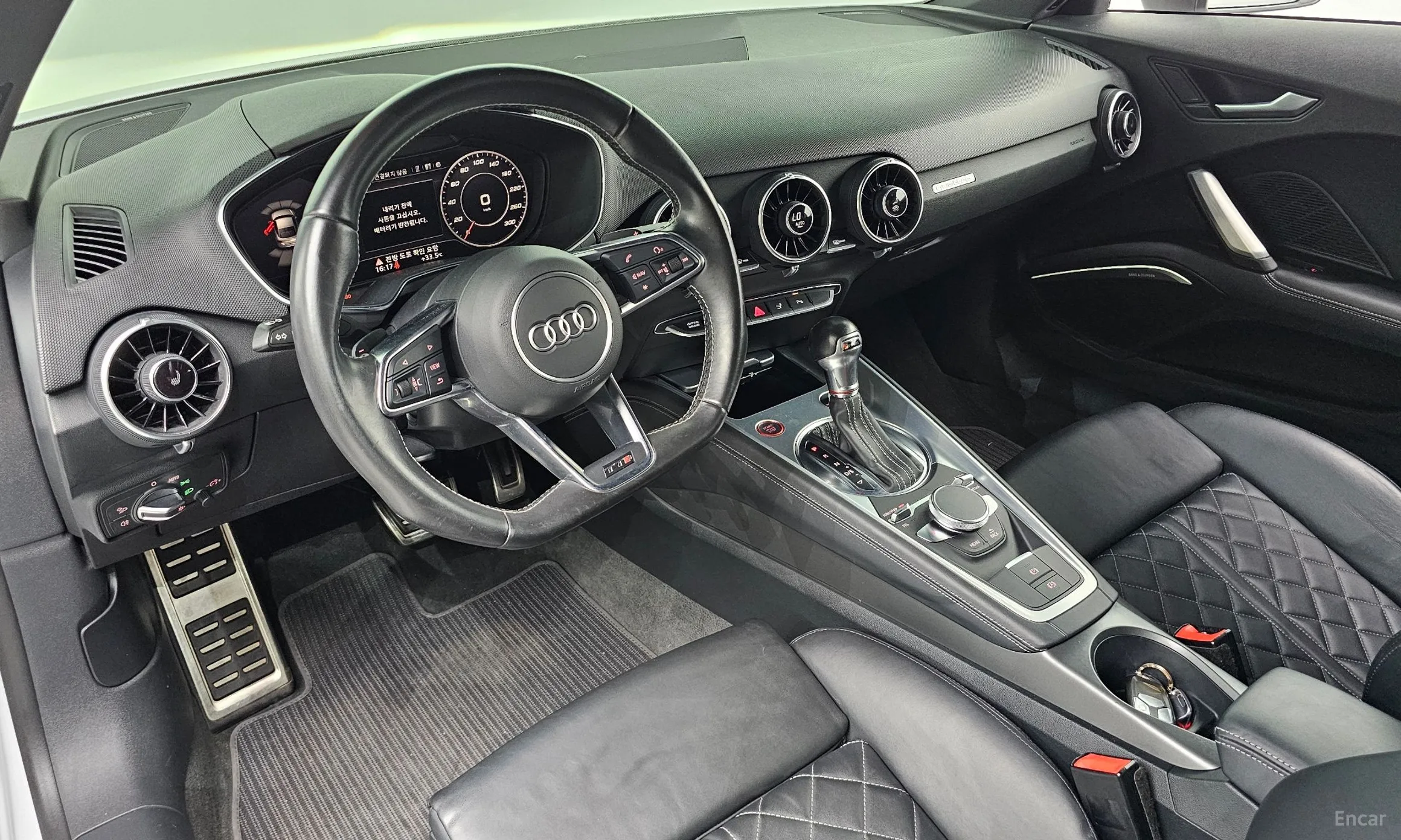Audi TTS (8S) превью 4