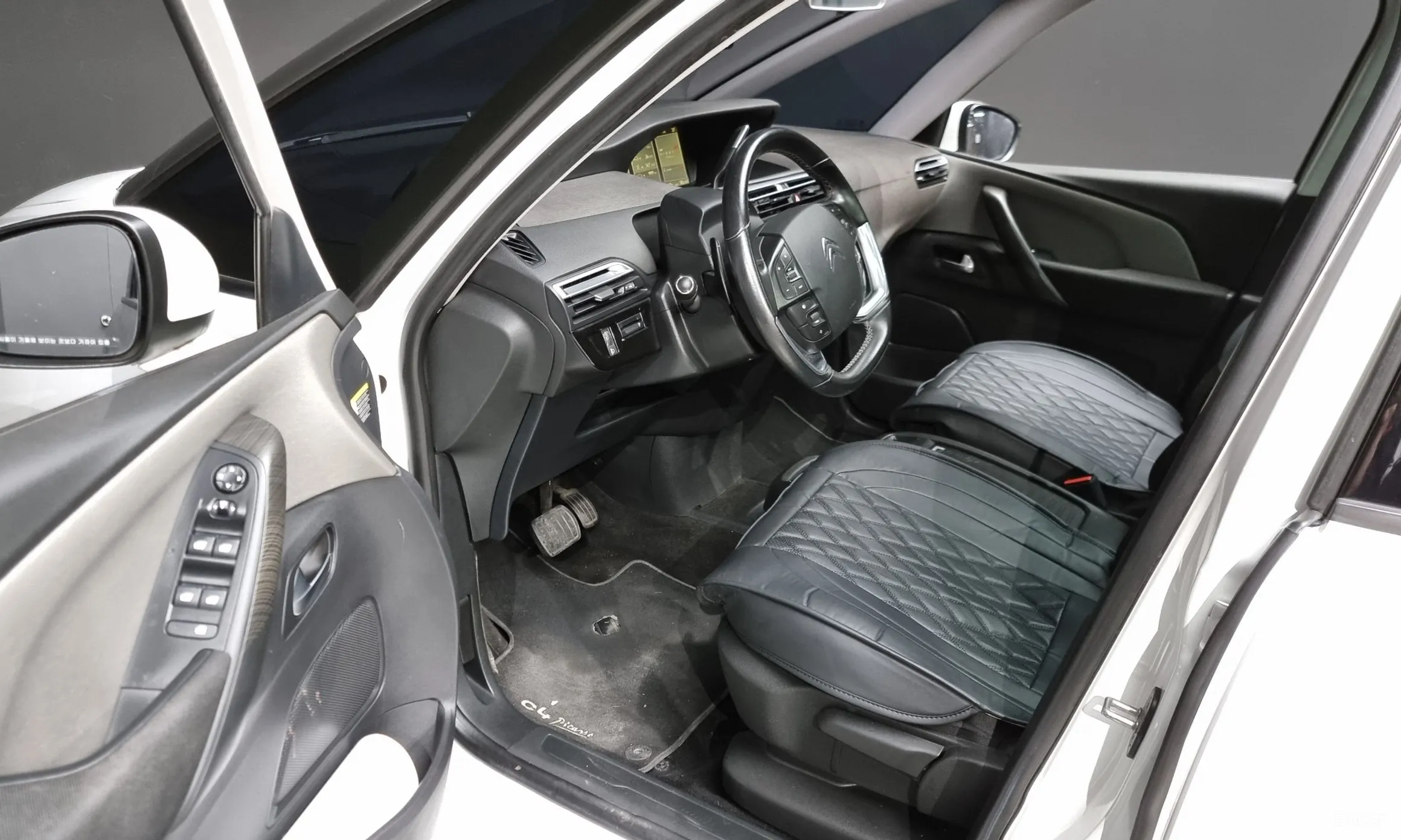 Citroën/DS Grand C4 Picasso превью 11