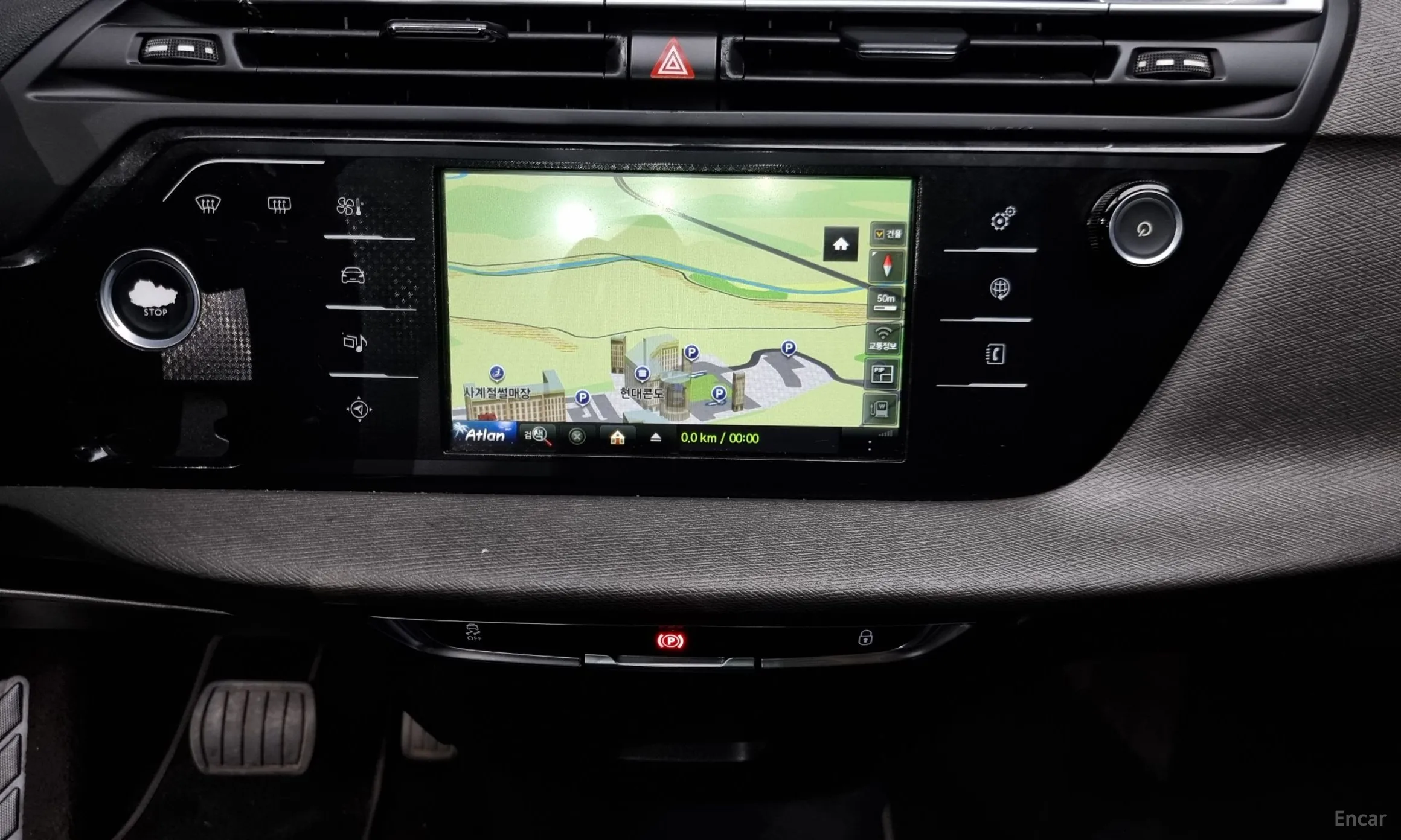 Citroën/DS Grand C4 Picasso превью 14