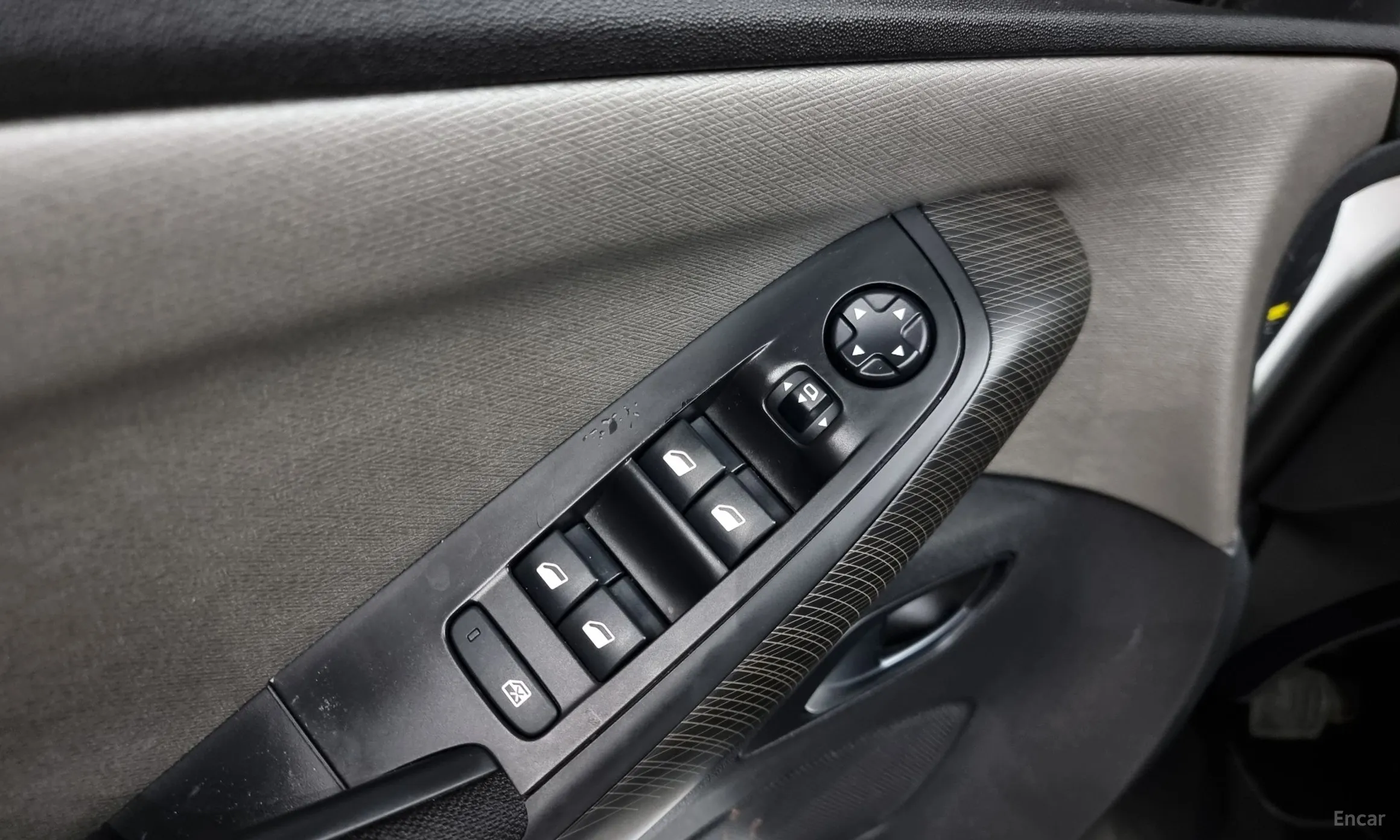 Citroën/DS Grand C4 Picasso превью 18