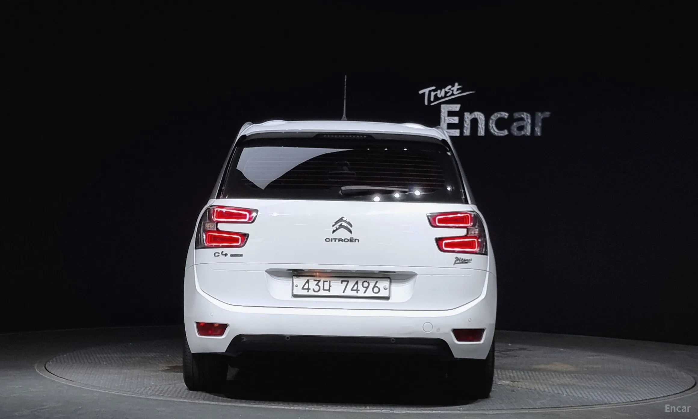 Citroën/DS Grand C4 Picasso превью 4