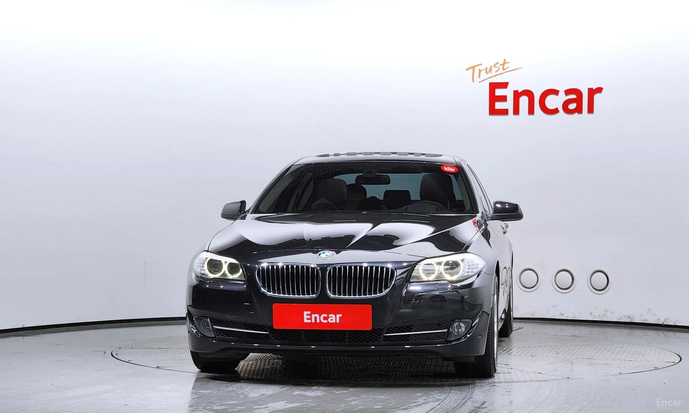 BMW 5 Series (F10) превью 2