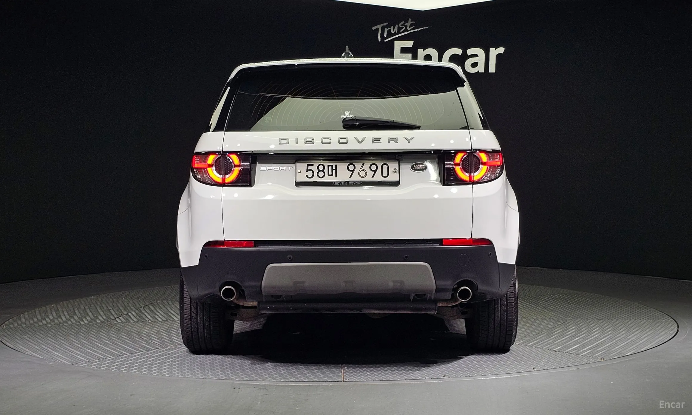Land Rover Discovery Sports превью 4