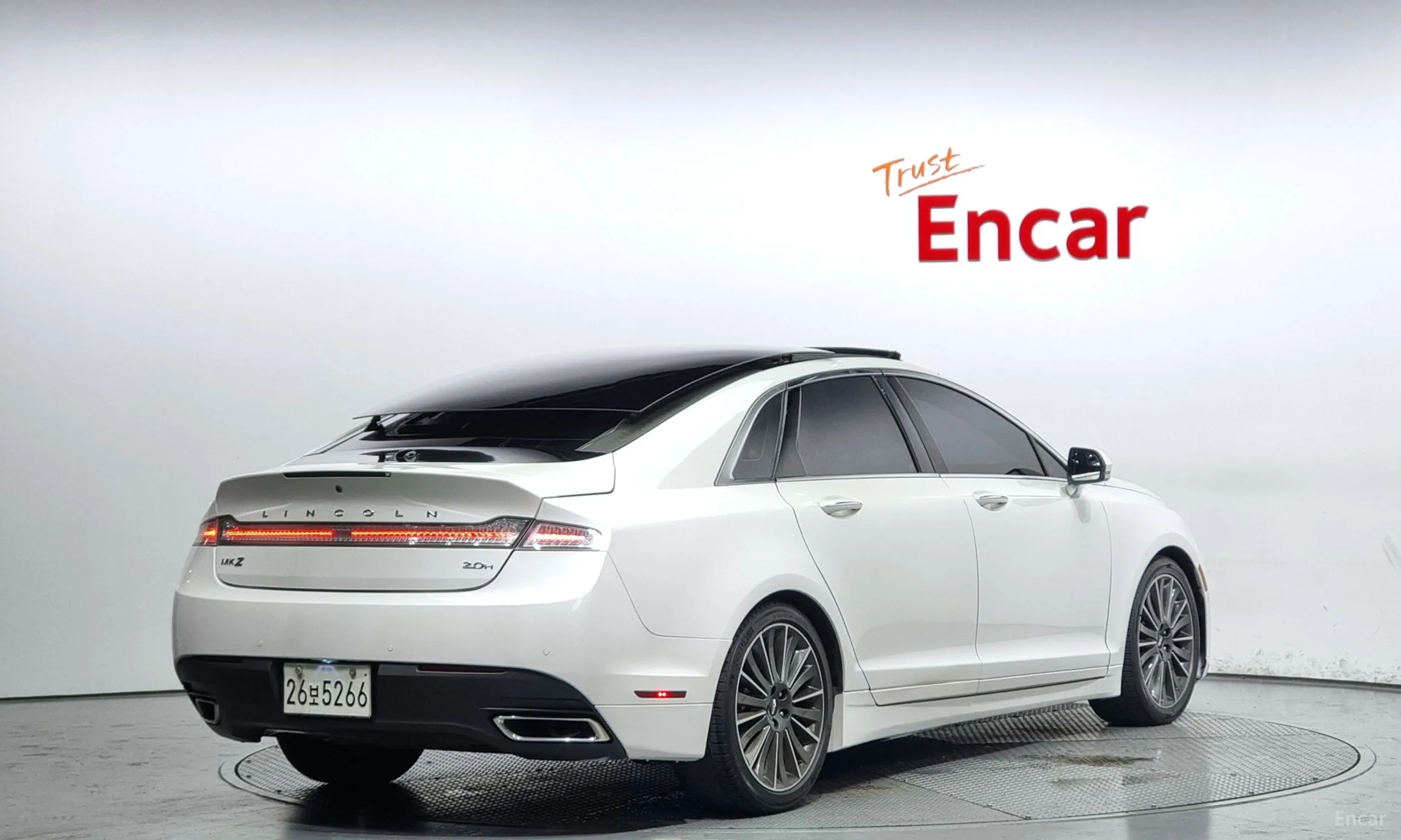 Lincoln New MKZ превью 2
