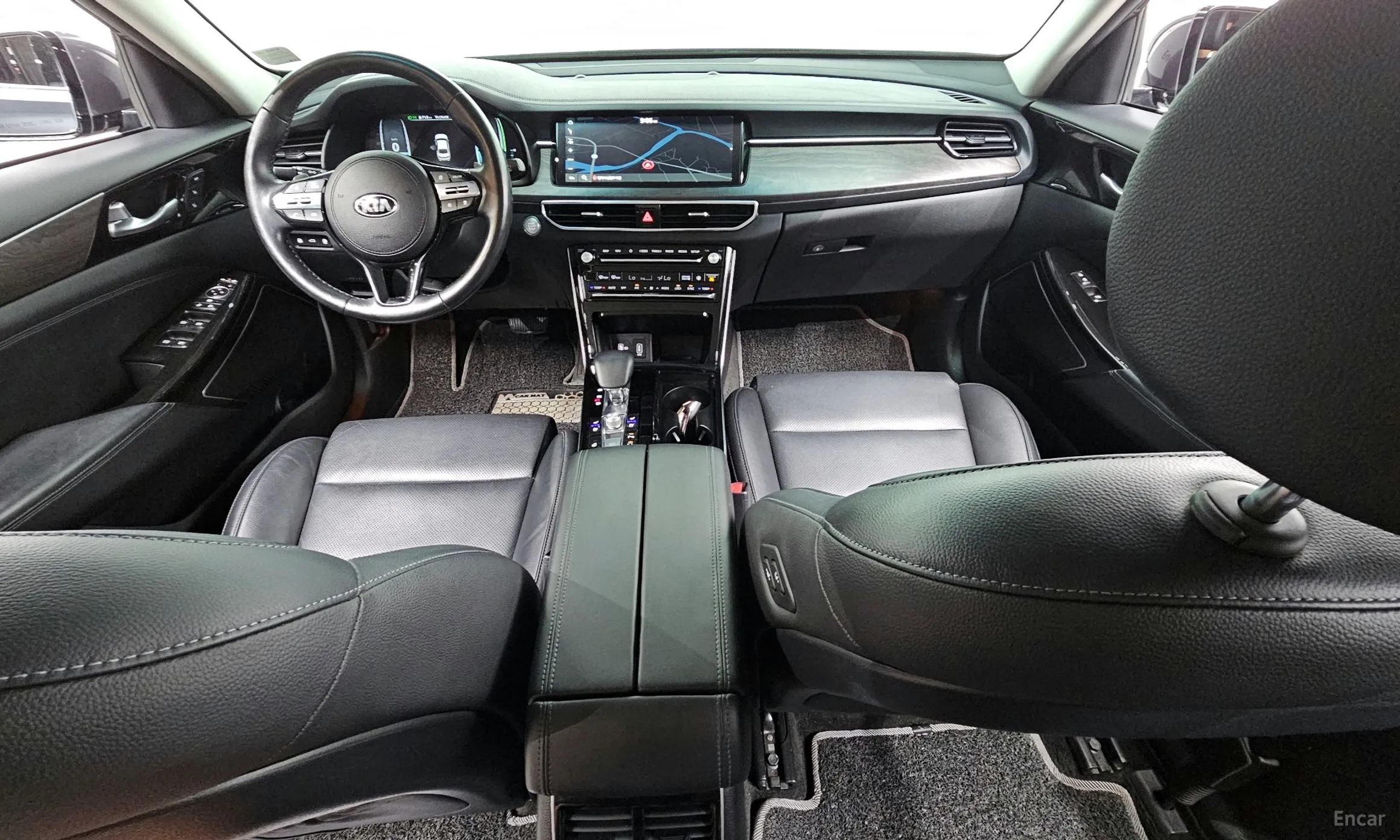 Kia K7 Premier Hybrid превью 4
