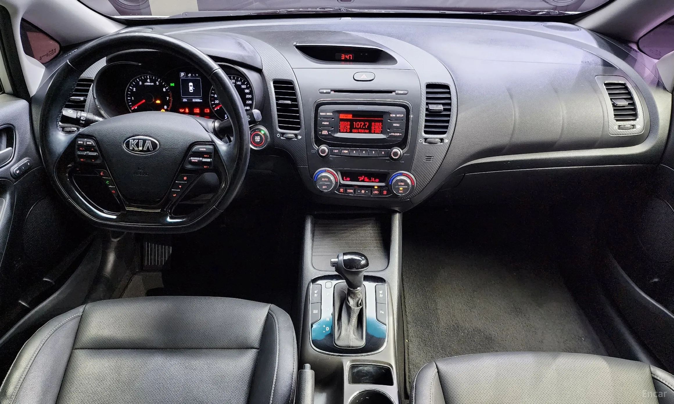 Kia K3 превью 4