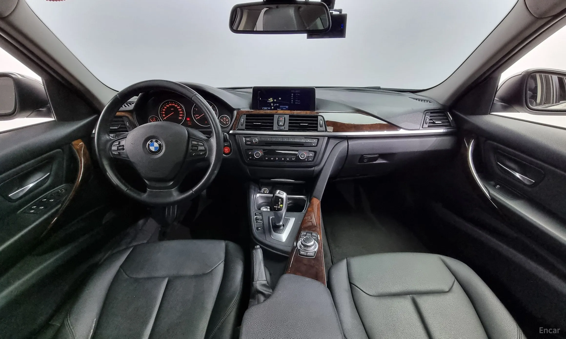 BMW 3 Series (F30) превью 4