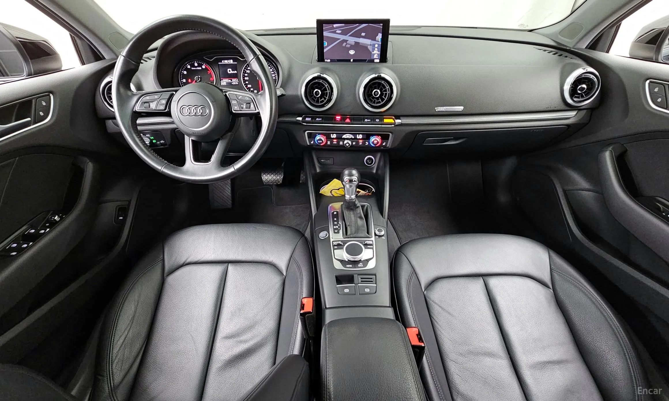 Audi New A3 превью 4