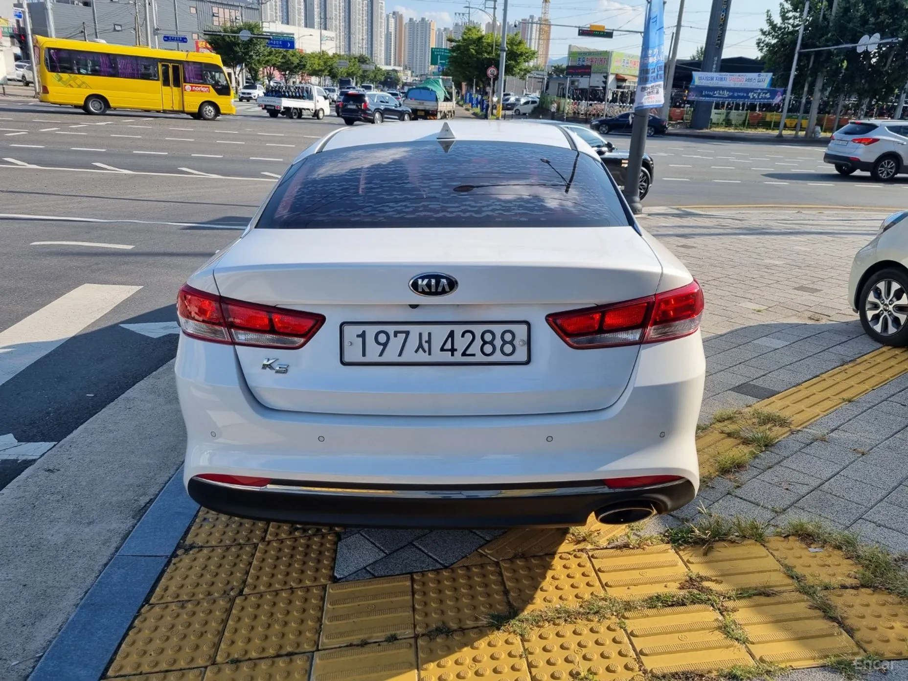 Kia K5 2nd Generation превью 3