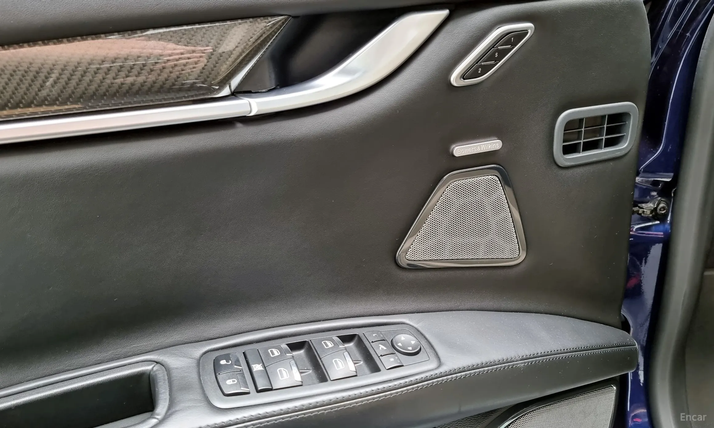 Maserati Ghibli превью 16