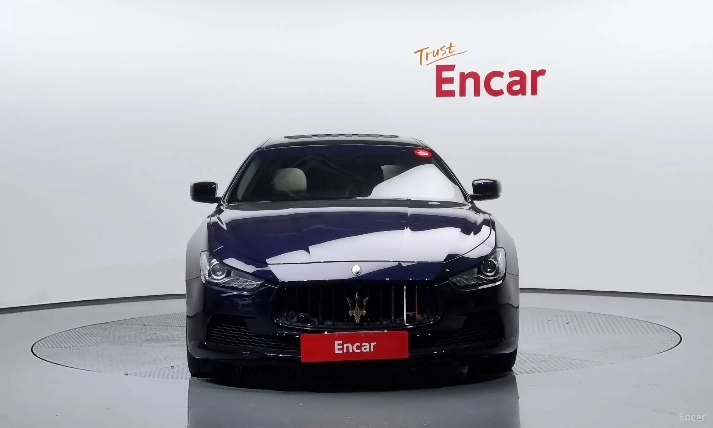 Maserati Ghibli превью 3